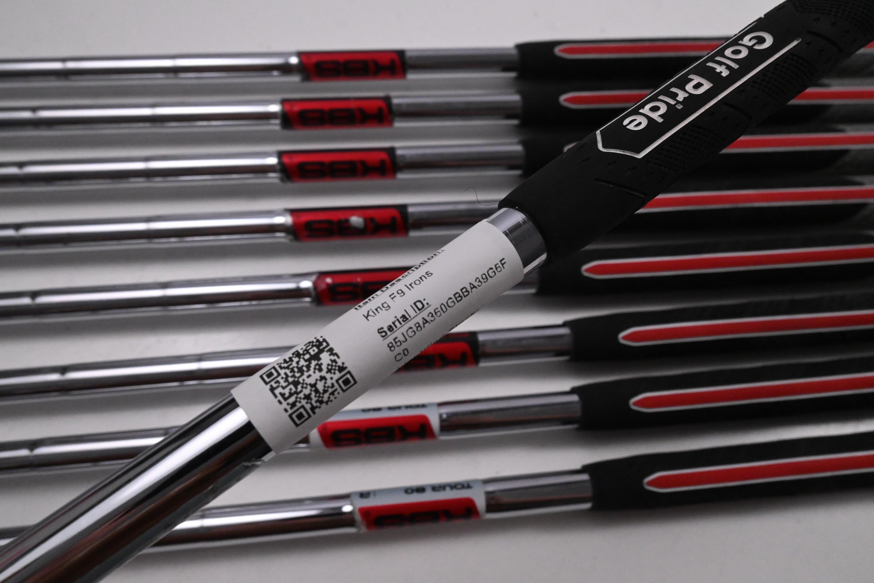 Cobra King F9 One Length Irons / 4-PW+GW+SW / Regular Flex KBS Tour 90 Shafts