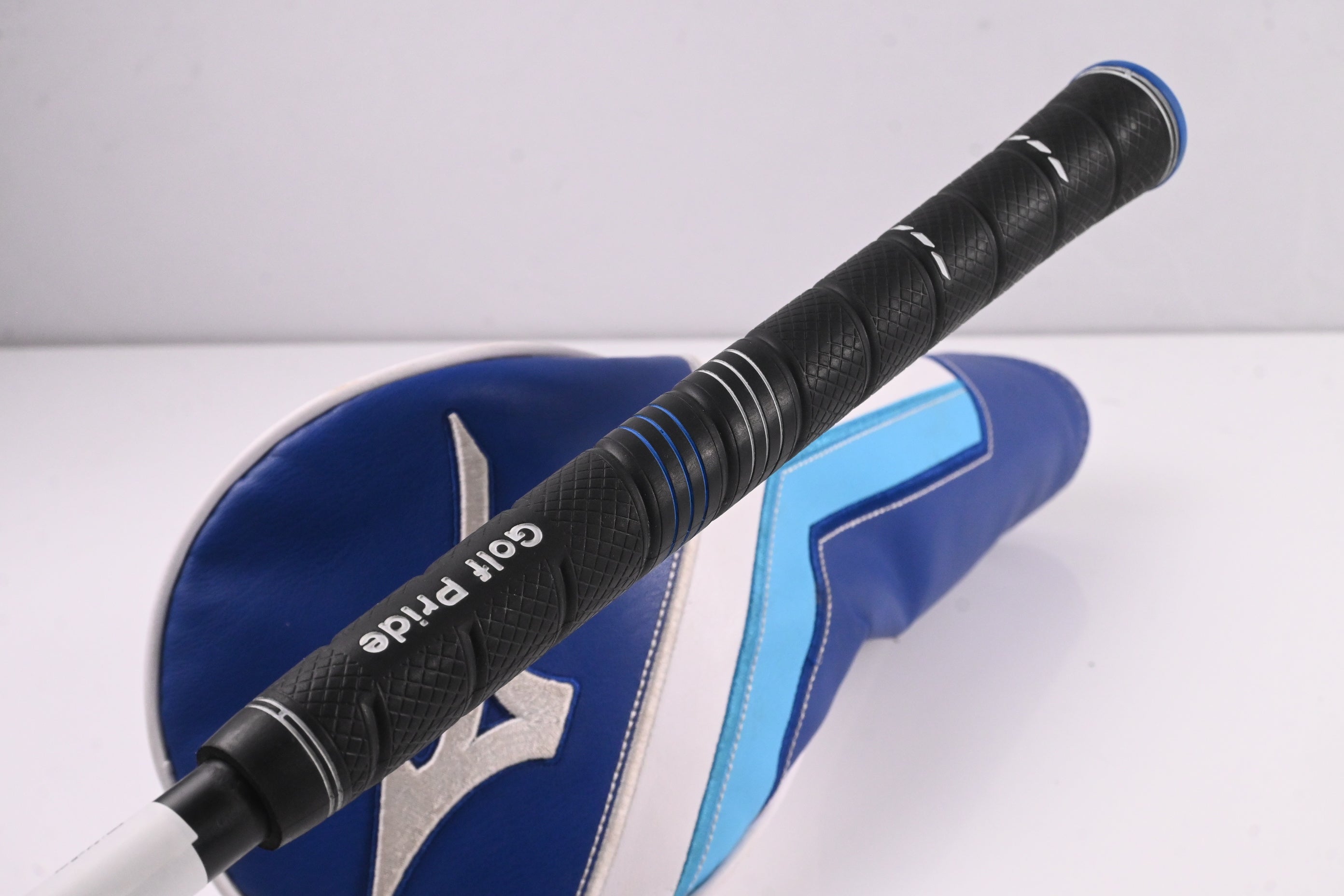 Mizuno ST-Max 230 Driver / 9.5 Degree / Senior Flex UST Helium Nanocore 4 Shaft