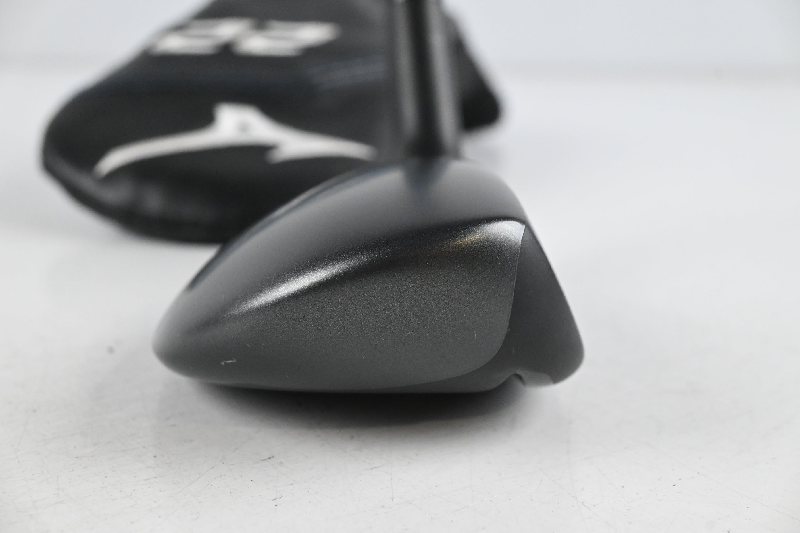 Mizuno JPX 925 Fli-Hi #5 Hybrid / 22 Degree / Regular Flex UST Recoil ESX Dart