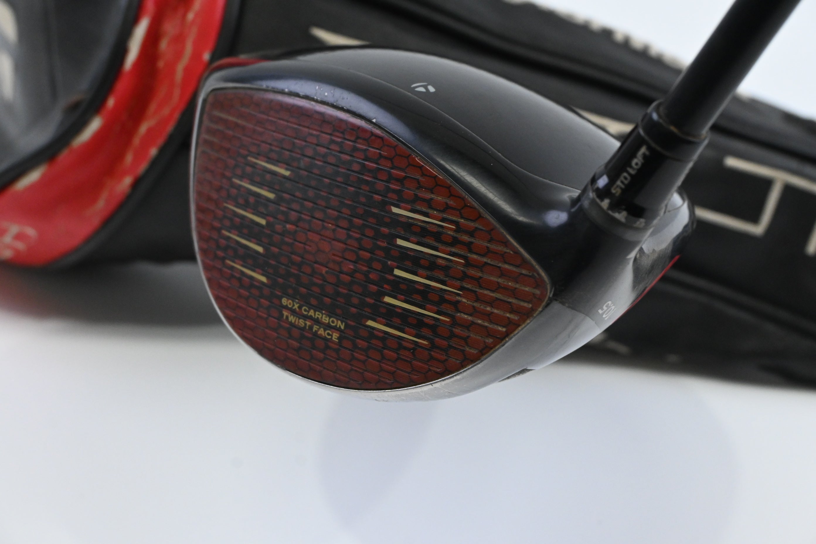 Taylormade Stealth HD Driver / 10.5 Degree / Regular Flex Fujikura Ventus Red 5