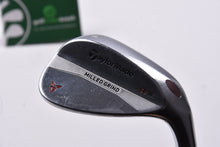 Load image into Gallery viewer, Taylormade Milled Grind Sand Wedge / 54 Degree / Wedge Flex Dynamic Gold
