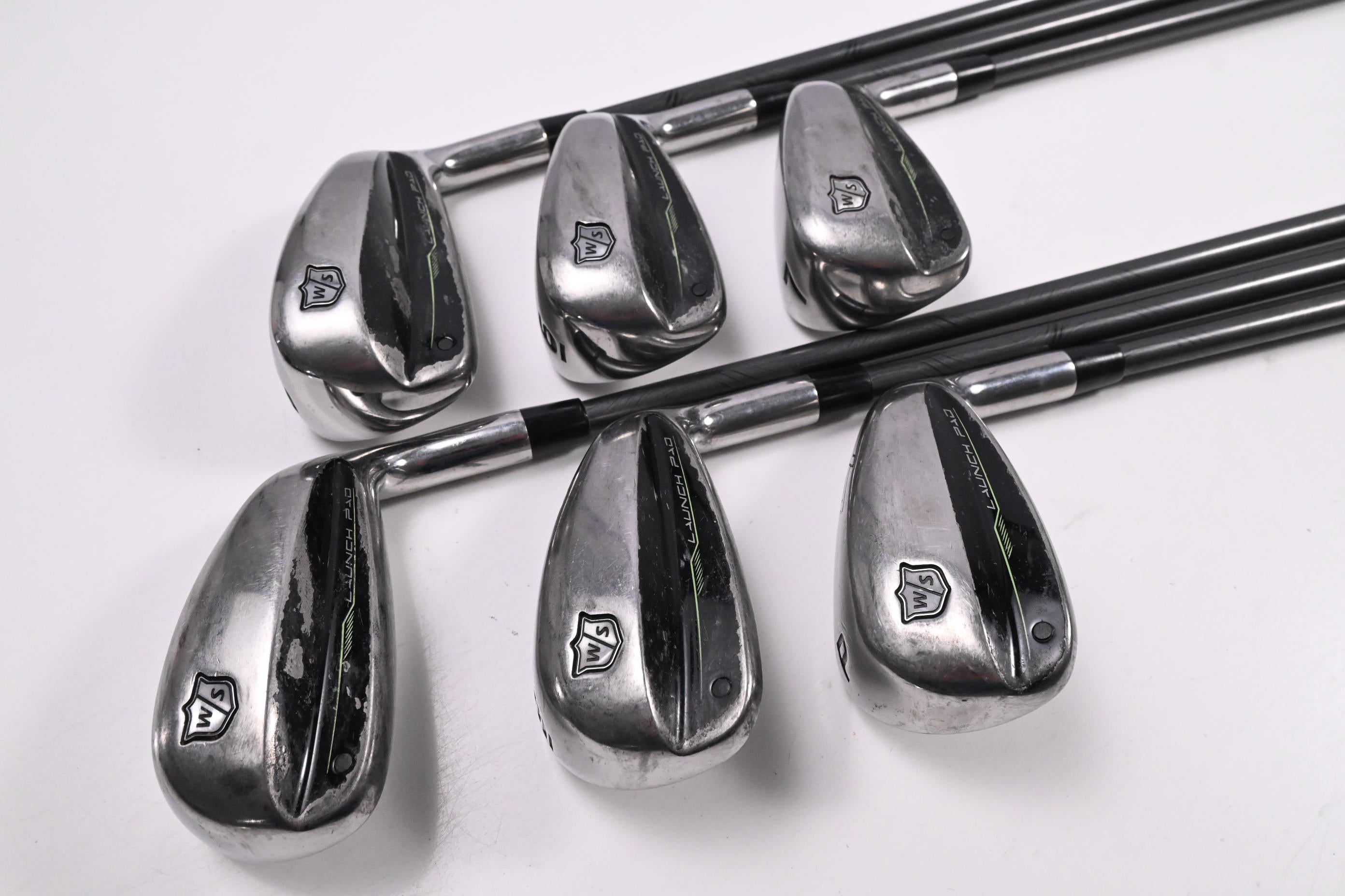 Wilson Launch Pad 2022 Irons / 5-PW / Senior Flex Evenflow 55 Shafts