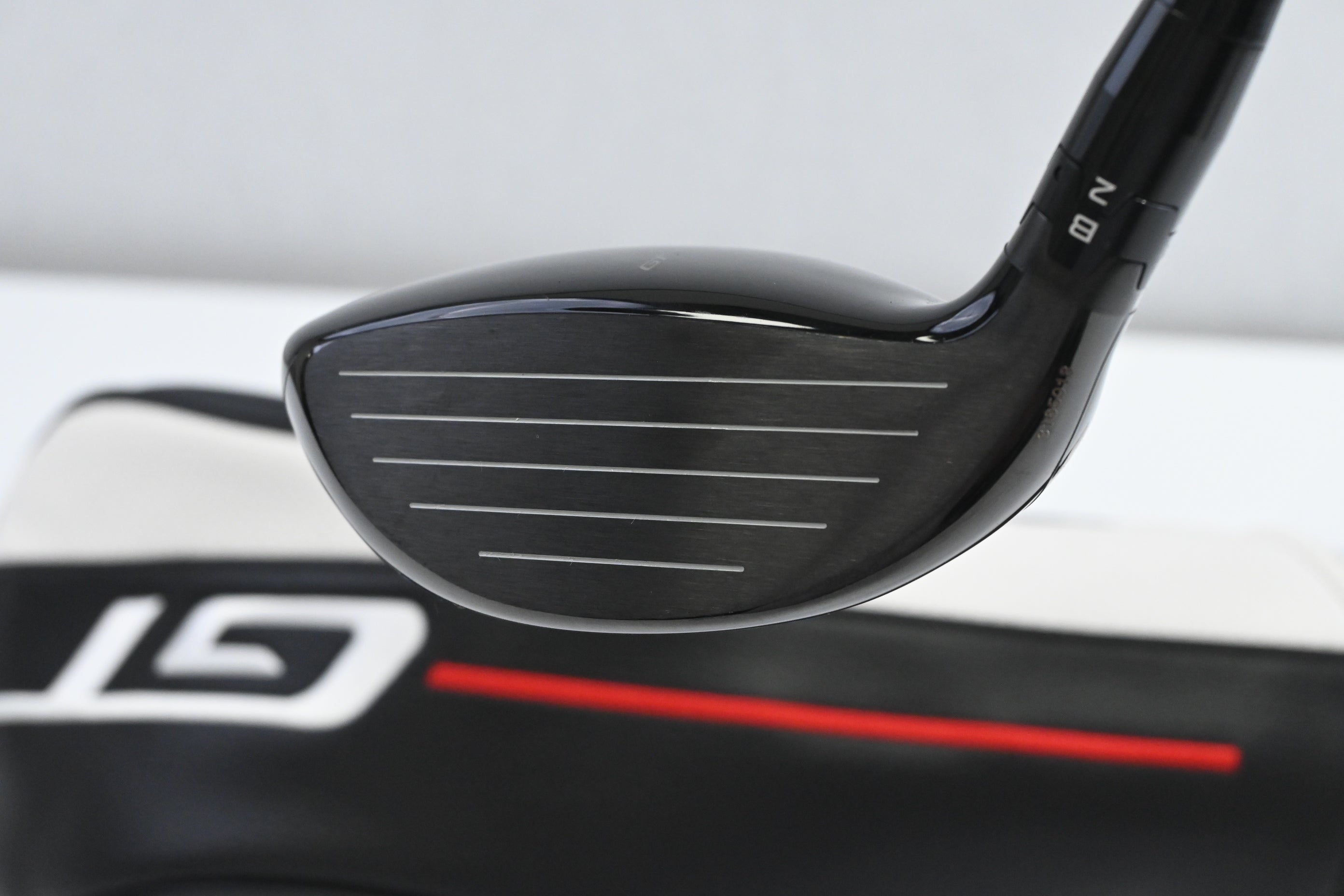 Titleist GT2 #5 Wood / 18 Degree / Regular Flex Denali Red 60 Shaft
