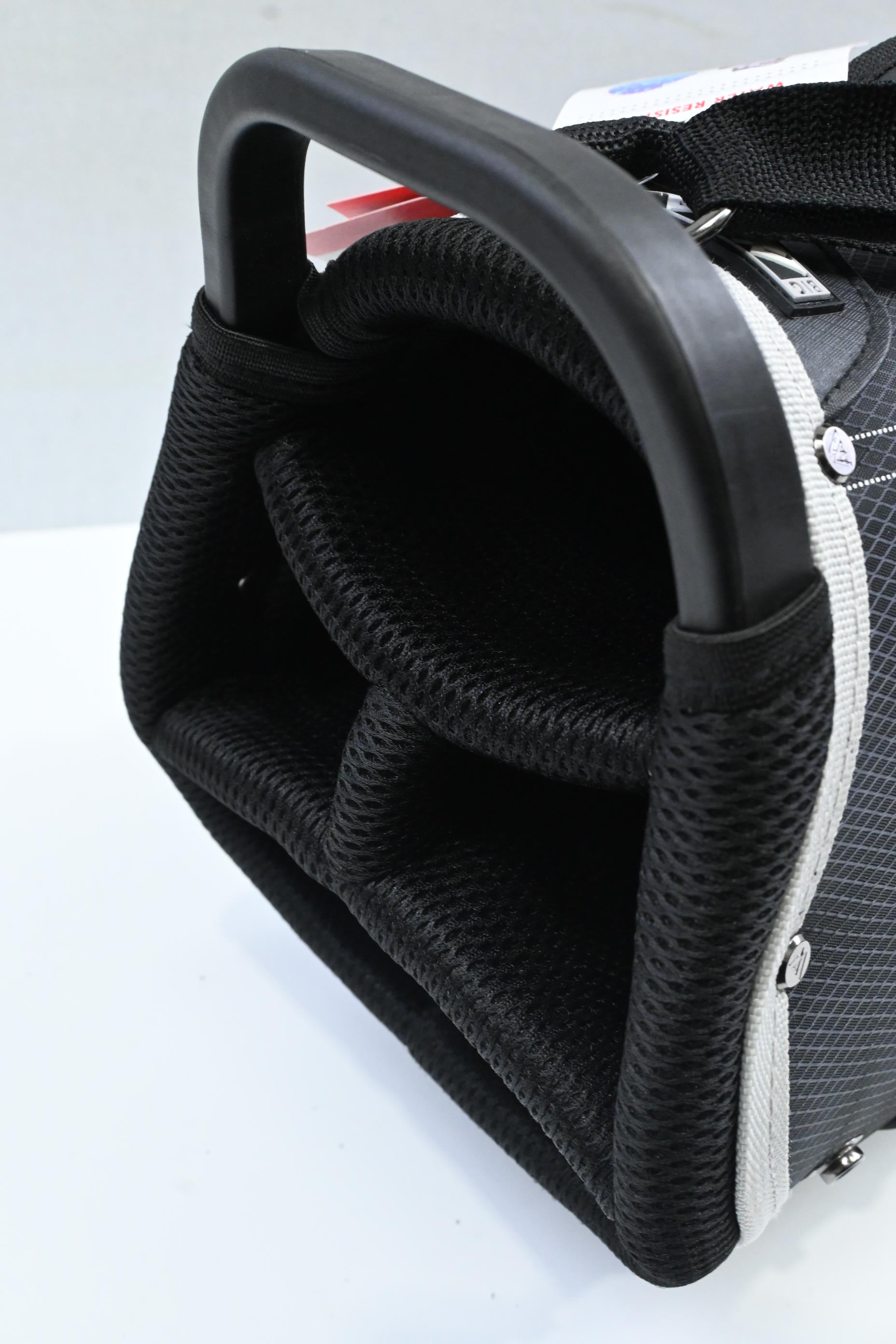 Big Max Storm Dri Lite Stand Bag / 4-Way Divider / Grey
