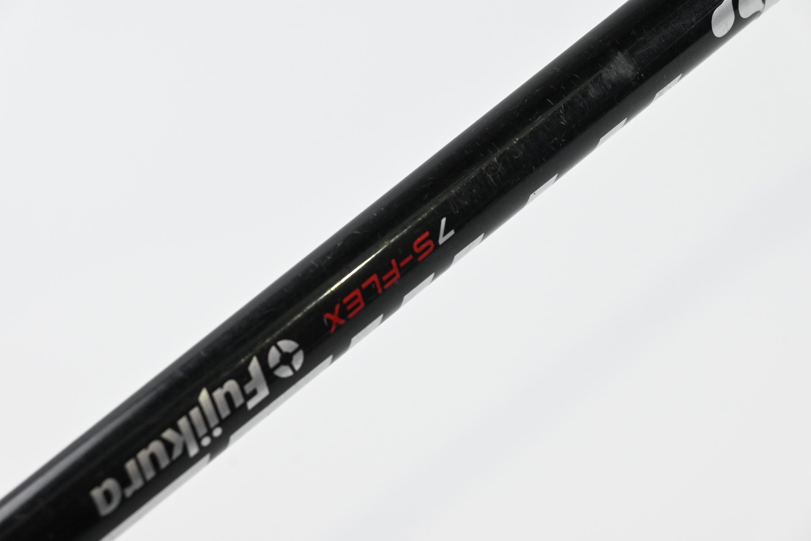 Taylormade M4 #3 Hybrid / 19 Degree / Stiff Flex Fujikura Atmos Red 7