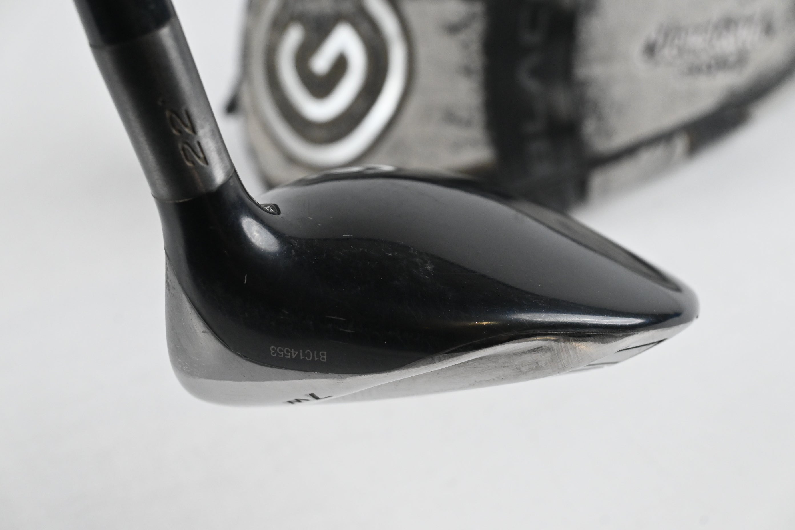 Cleveland CG Black 2012 #7 Wood / 22 Degree / Stiff Flex Miyazaki C.Kua 39 Shaft