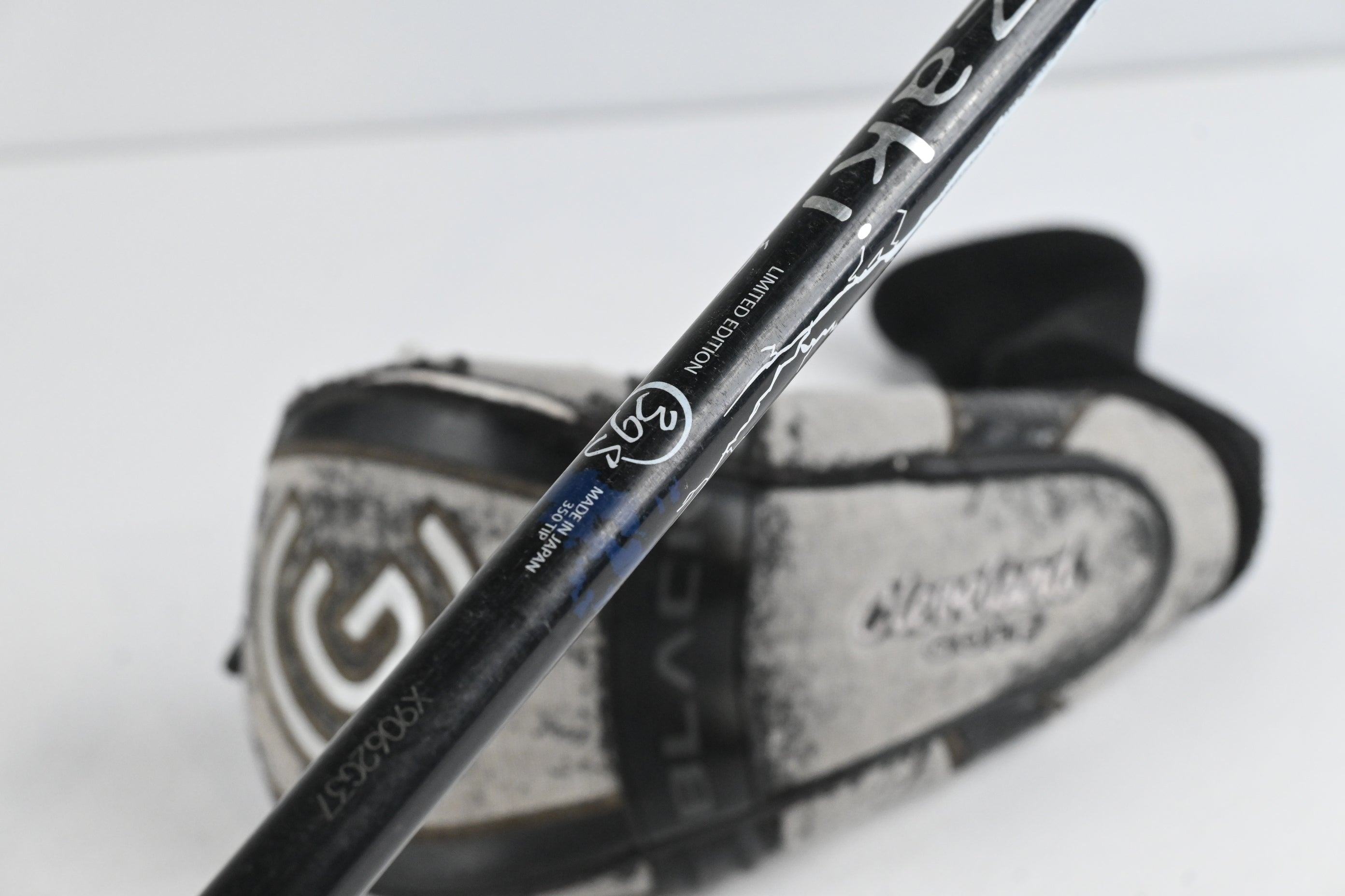 Cleveland CG Black 2012 #7 Wood / 22 Degree / Stiff Flex Miyazaki C.Kua 39 Shaft