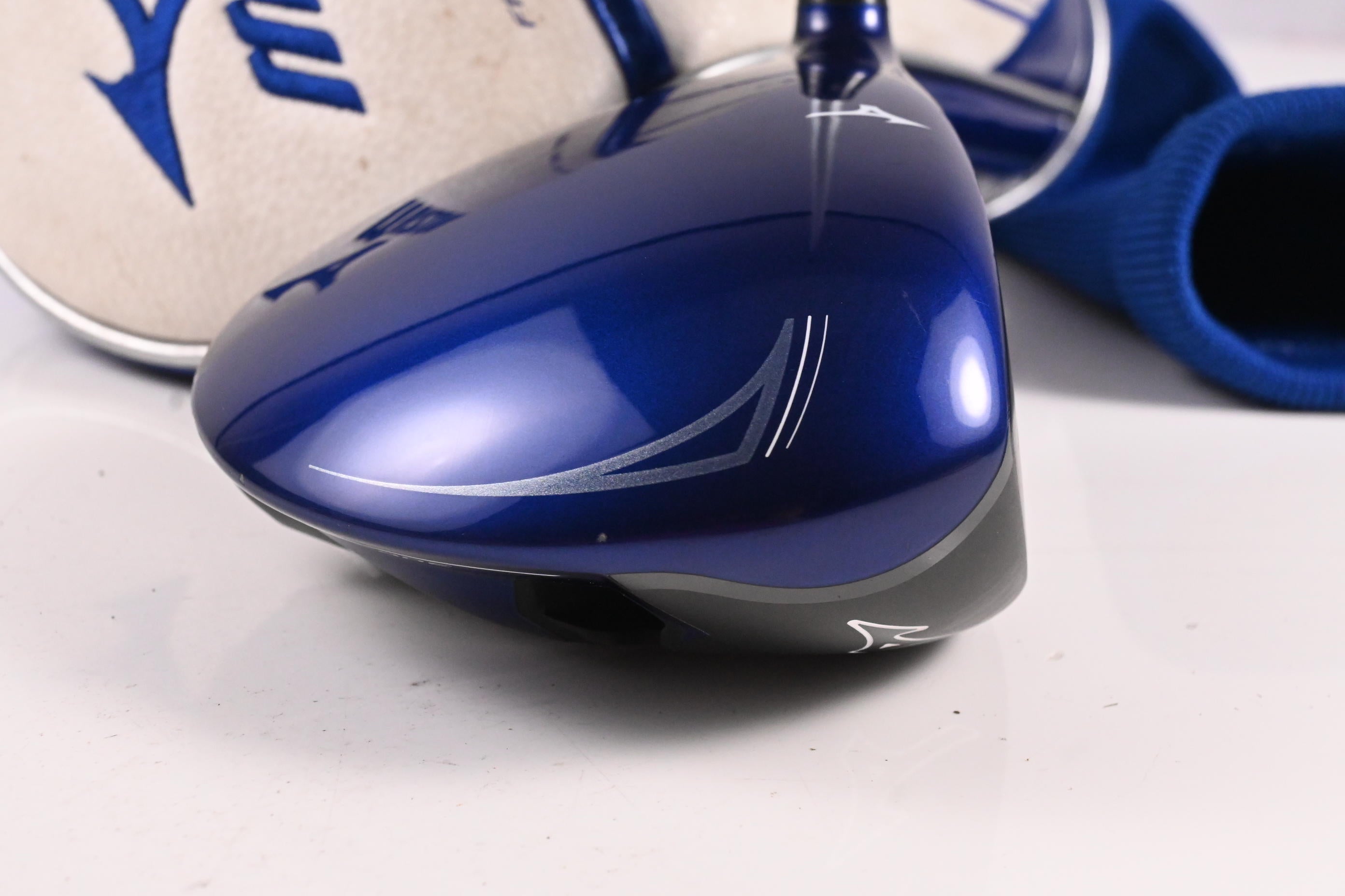 Mizuno JPX 850 Driver / 10.5 Degree / Stiff Flex Fujikura Mizuno Orochi 60 Shaft