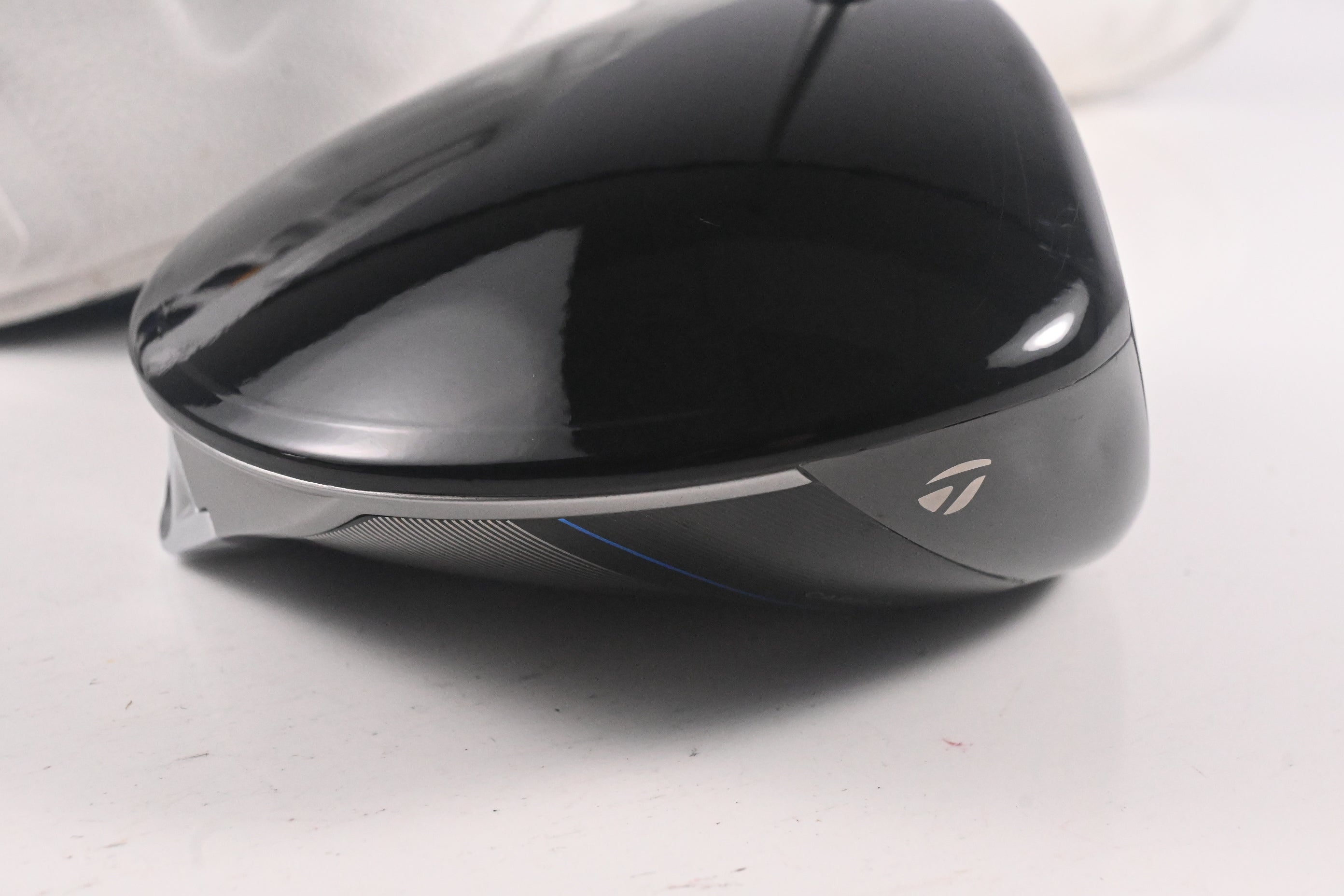 Taylormade Qi10 LS Driver / 10.5 Degree / Stiff Flex Fujikura Speeder NX 50