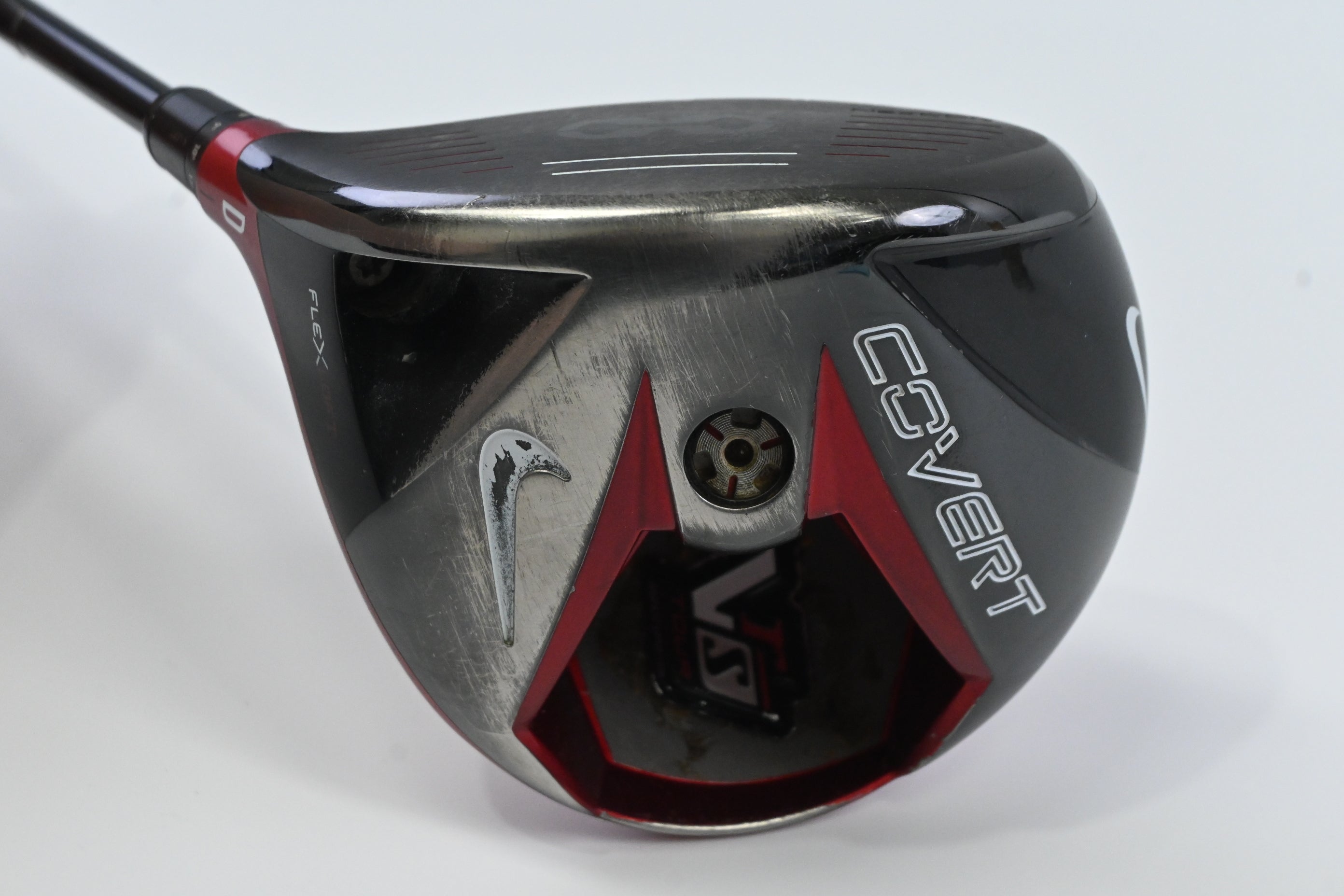 Left Hand Nike VR-S Covert Tour Driver / 10.5 Degree / Stiff Flex Kuro Kage Red
