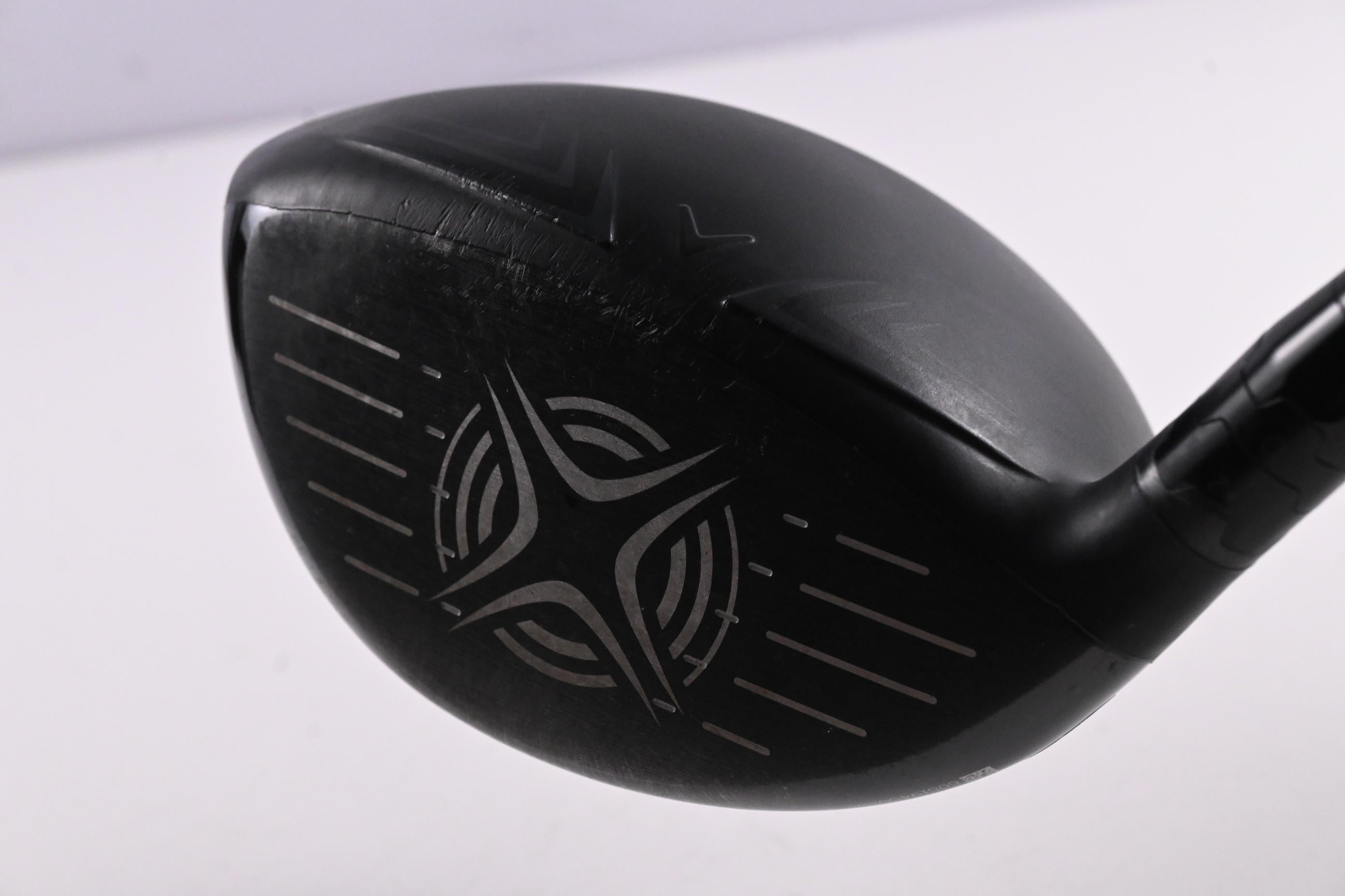 Callaway XR16 Driver / 10.5 Degree / Regular Flex Speeder 565 Shaft