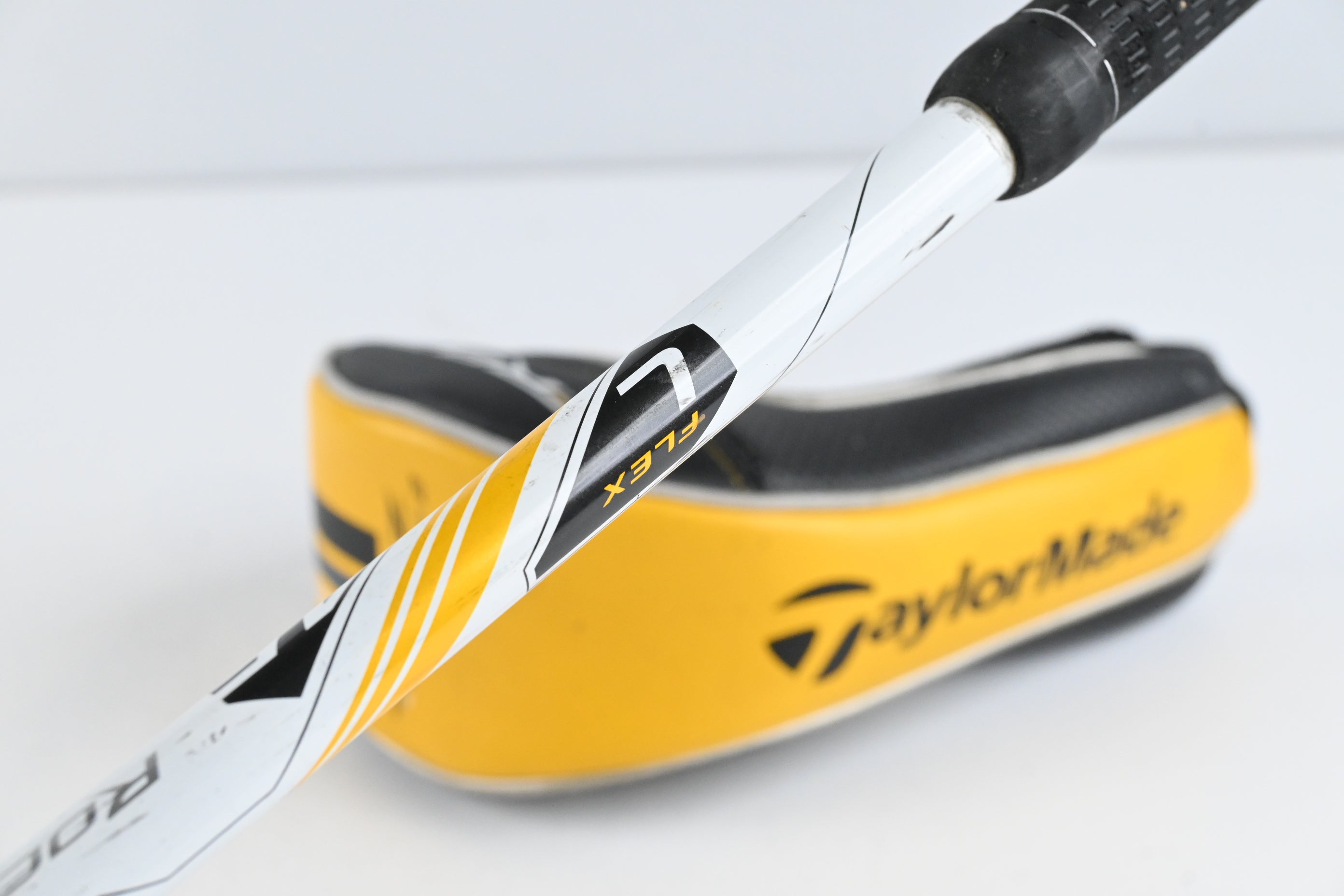 Ladies Taylormade RBZ Stage 2 #6 Hybrid / 28 Degree / Ladies Flex Rocketfuel 45
