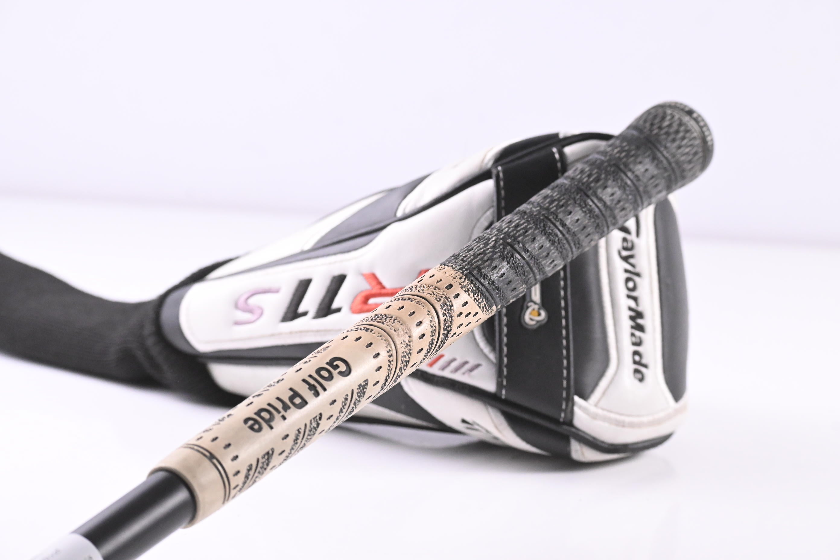 Taylormade R11S #3 Wood / 15.5 Degree / X-Flex Aldila R.I.P Alpha 60 Shaft