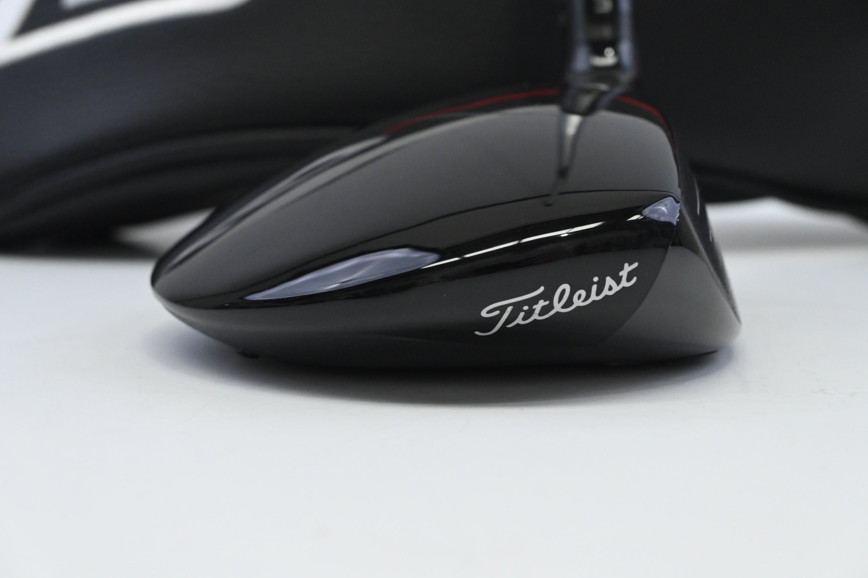 Titleist GT1 #5 Wood / 18 Degree / Regular Flex Fujikura Air Speeder 40 Shaft