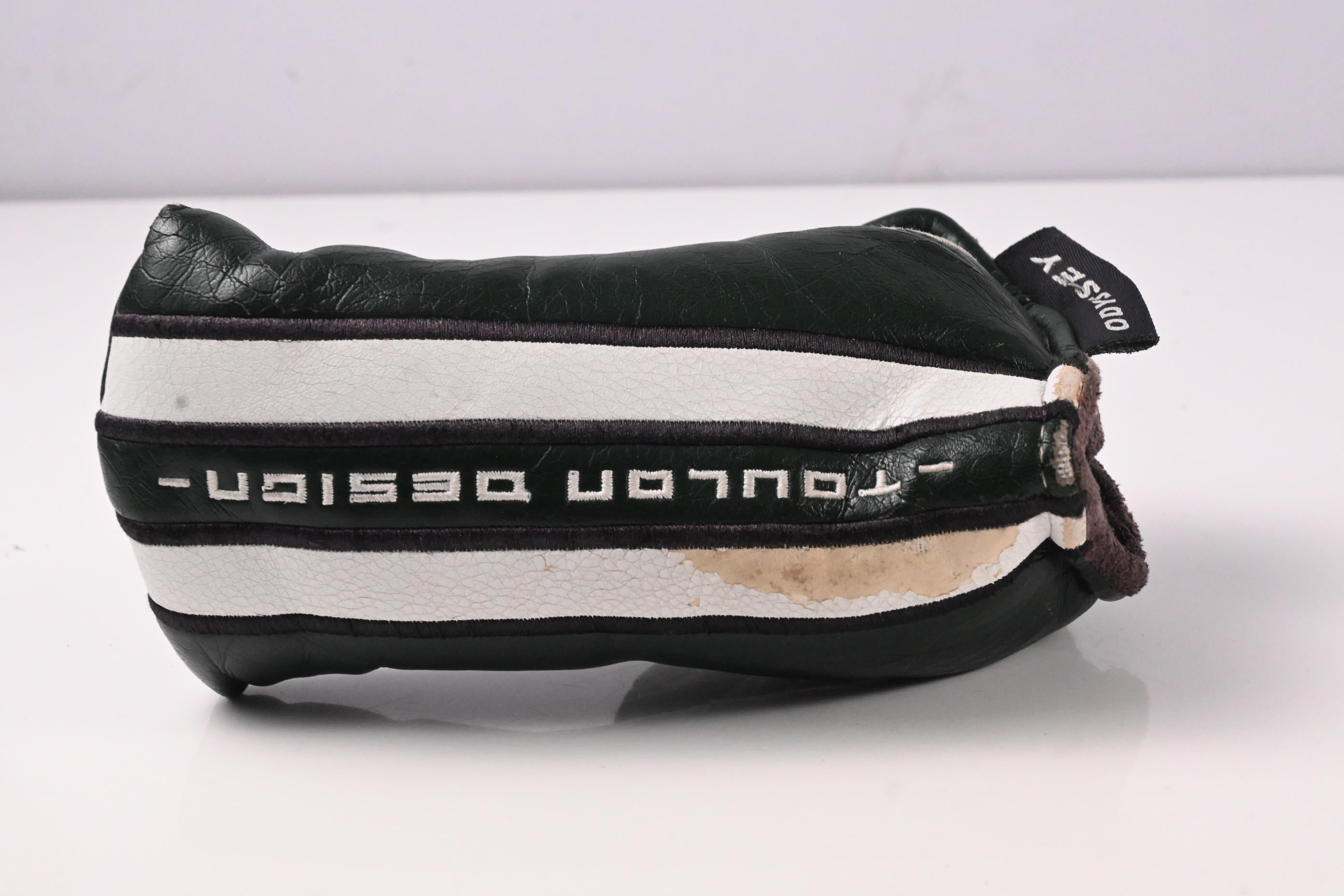 Odyssey Toulon 2022 Chicago Putter / 34 Inch