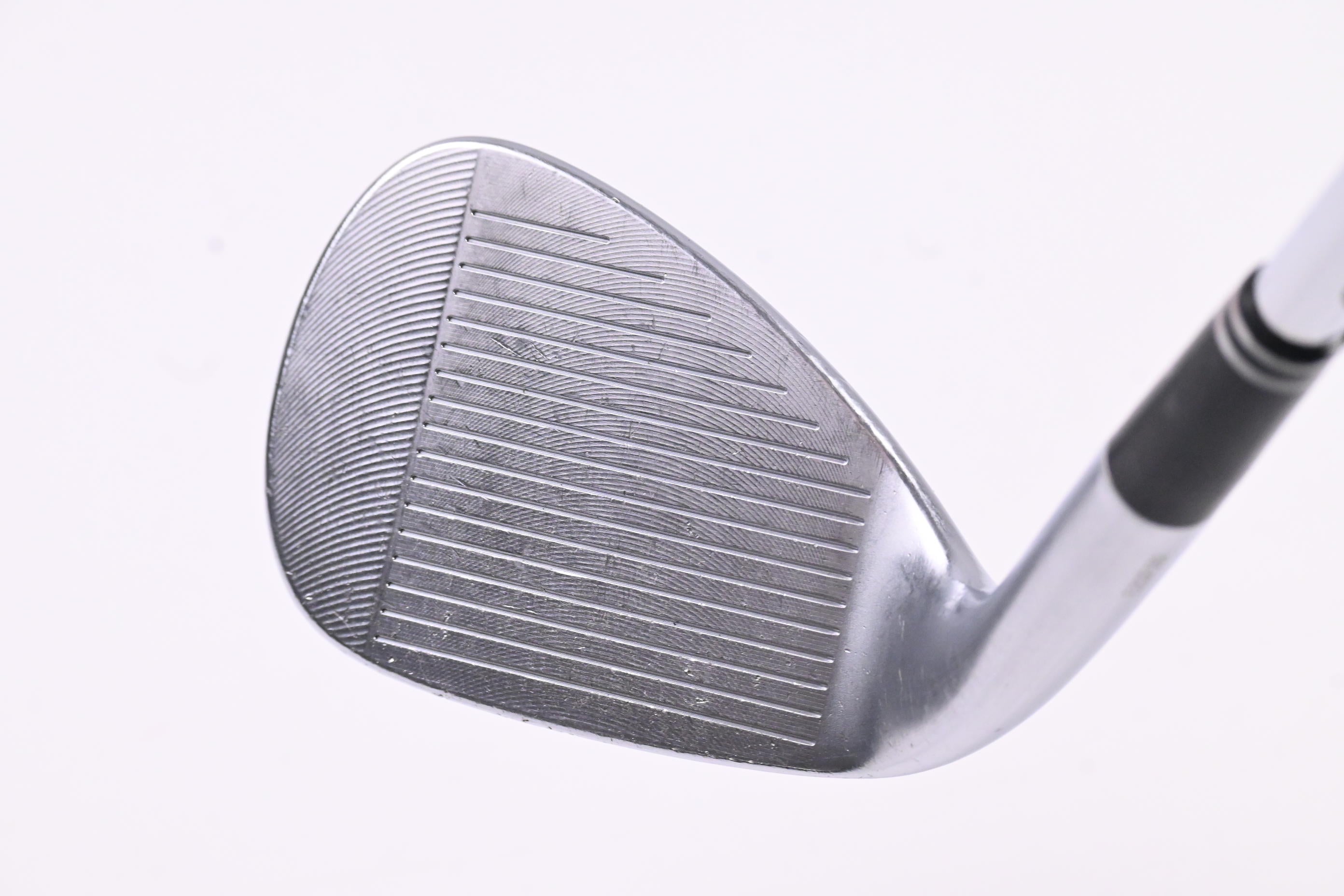 Cleveland CBX 2 Gap Wedge / 52 Degree / Wedge Flex Dynamic Gold 115 Shaft