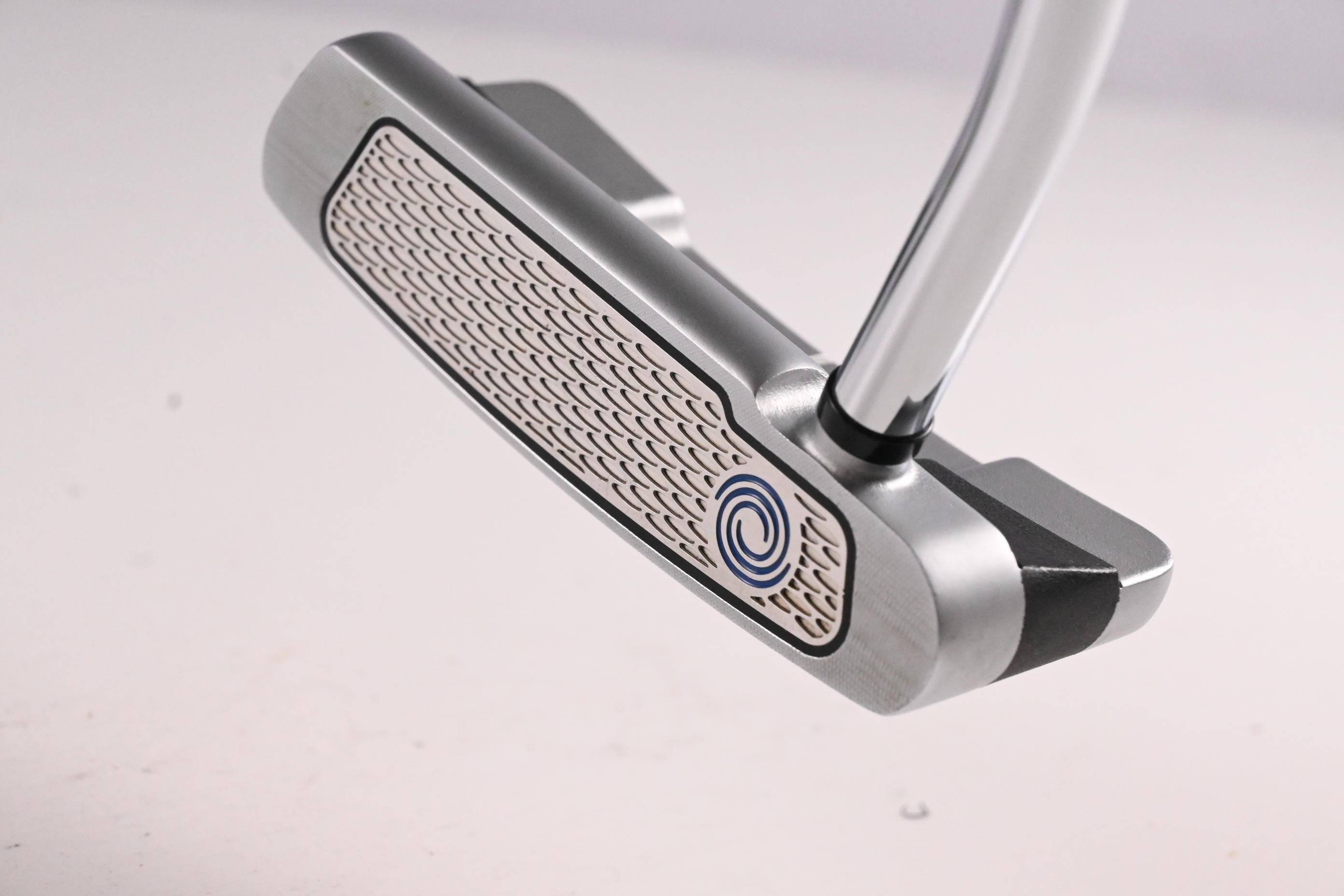Odyssey Works Versa 1W Tank Putter / 38 Inch