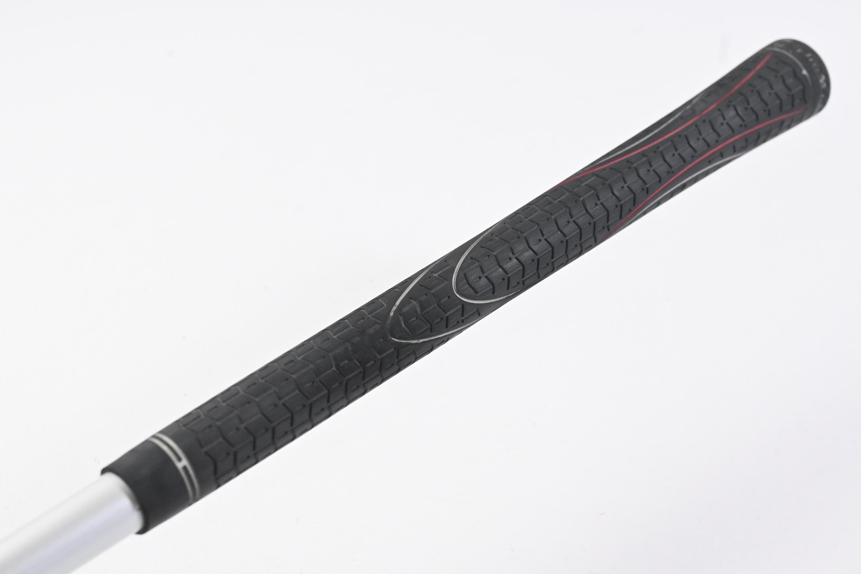 Taylormade Rescue 2009 #2 Hybrid / 17 Degree / Regular Flex Aldila Reax 65