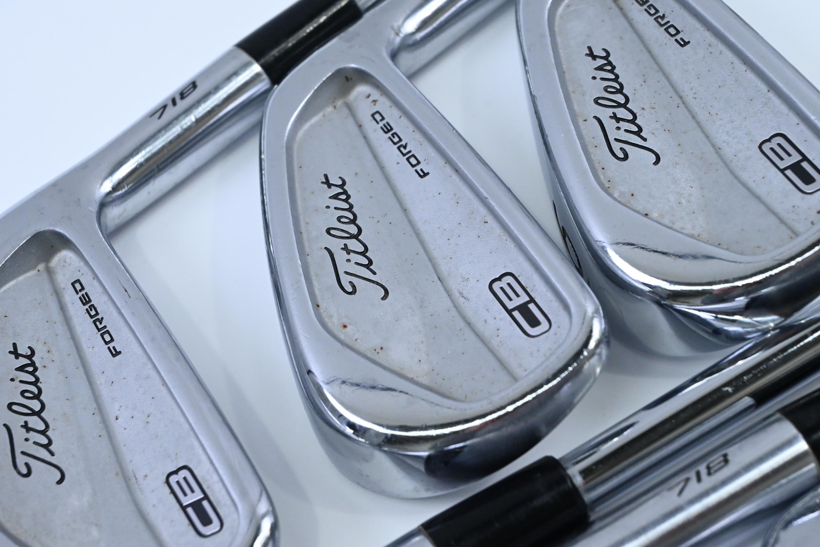 Titleist 718 CB Irons / 4-PW / X-Flex Dynamic Gold X100 Shafts