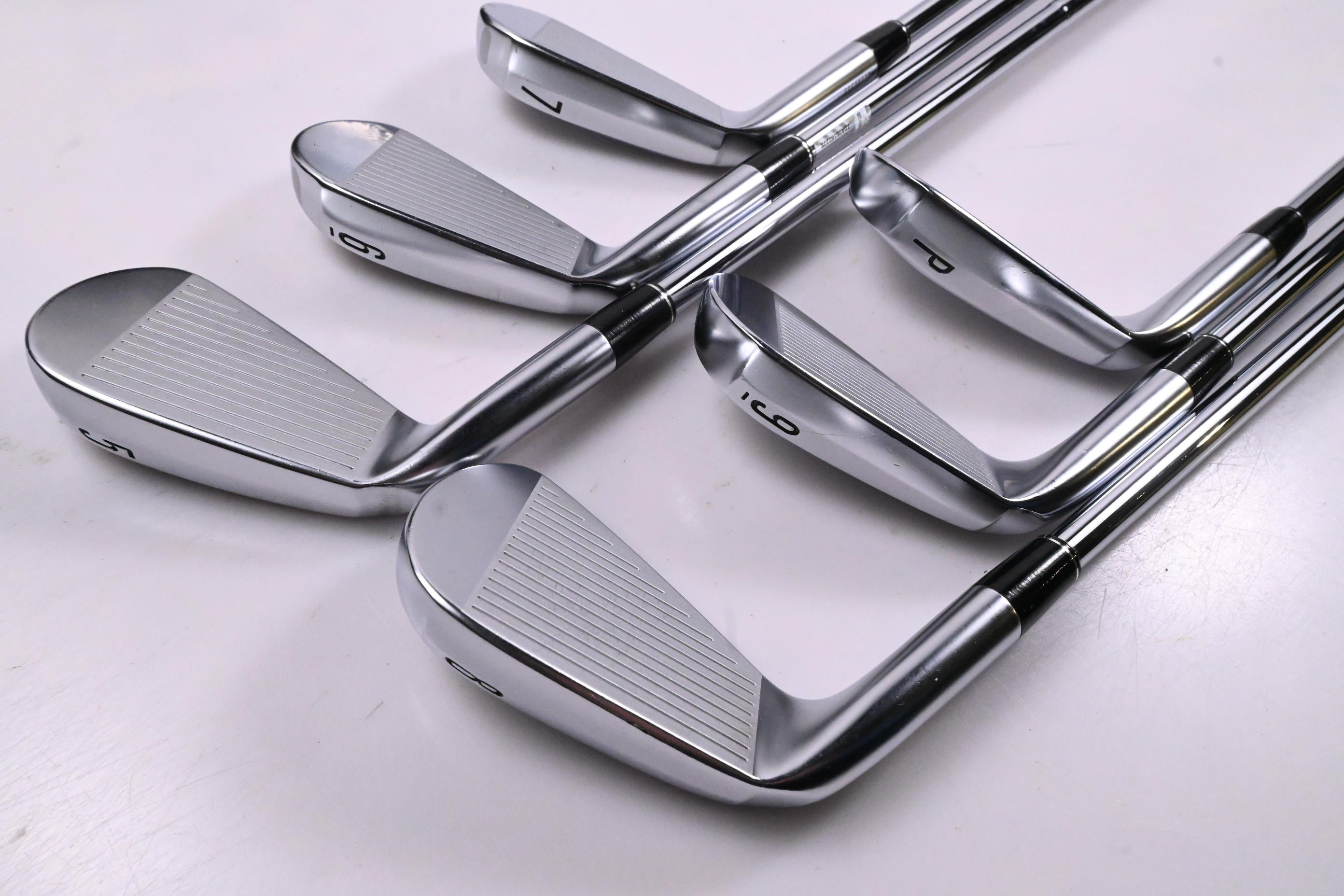 Srixon ZXi7 Irons / 5-PW / Stiff Flex N.S.Pro Modus³ Tour 105 Shafts