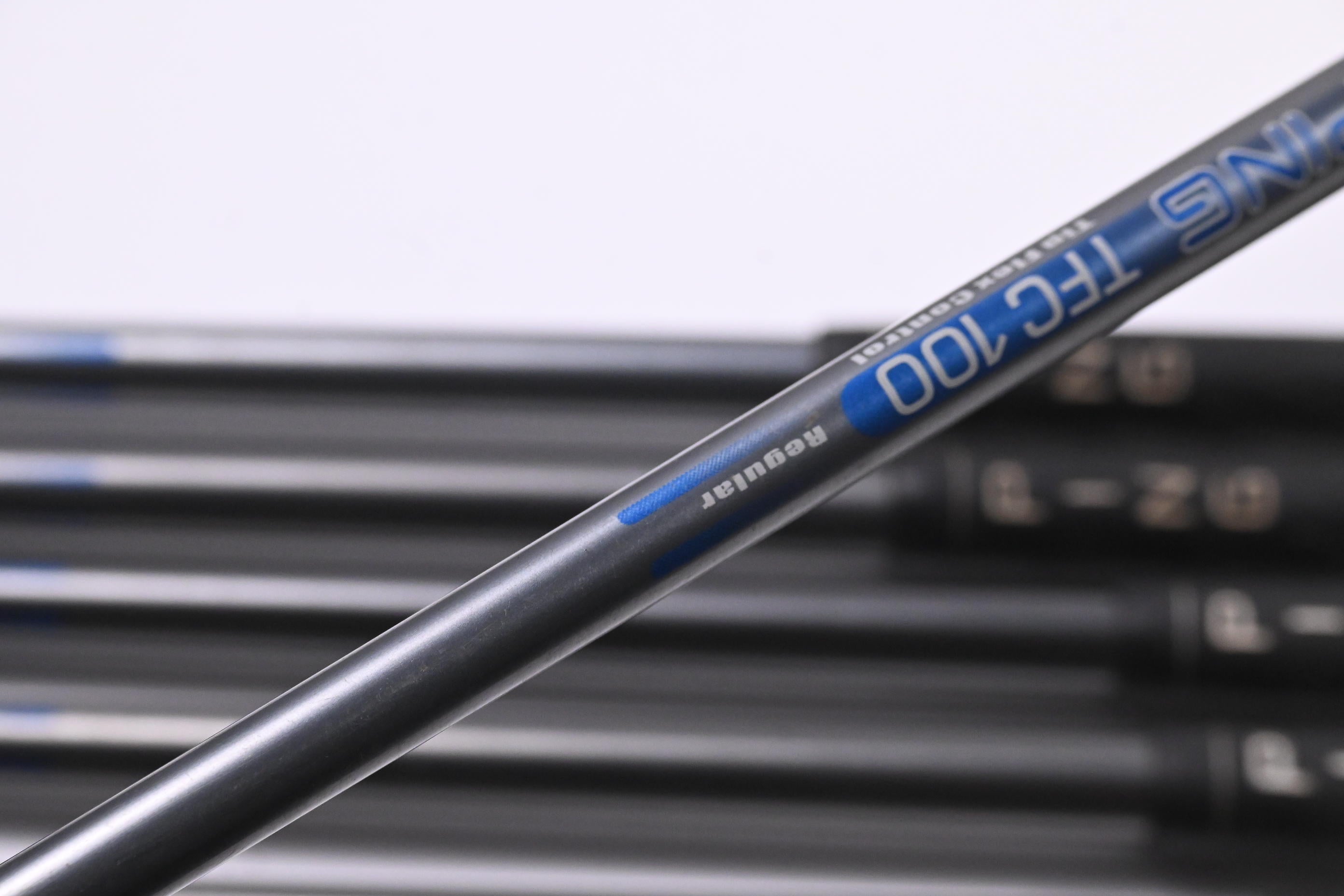Ping G2 Irons / 3-8i / Black Dot / Regular Flex Ping TFC 100 Shafts