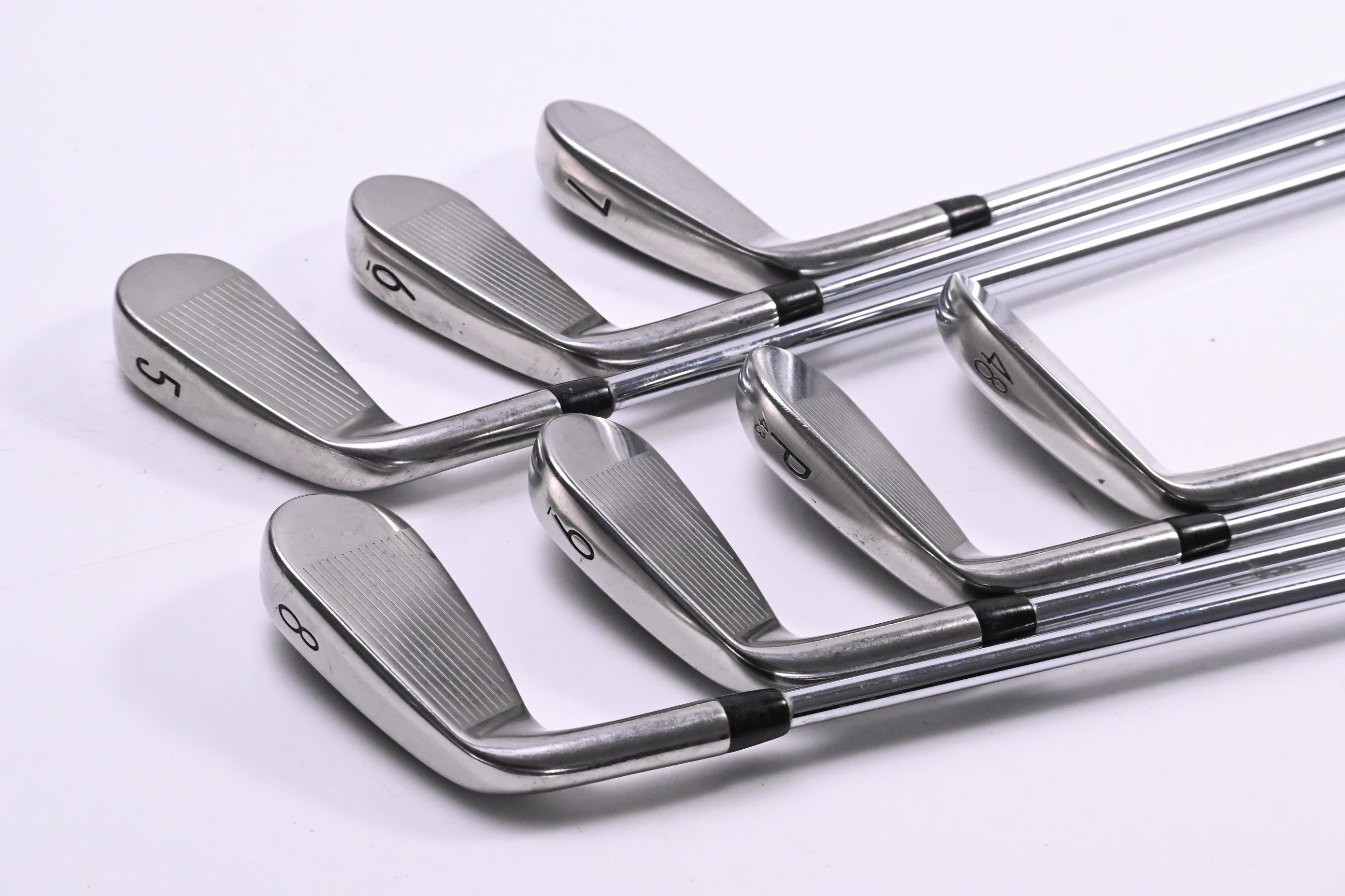 Titleist T300 2019 Irons / 5-PW+48° / Regular Flex AMT Red R300 Shafts