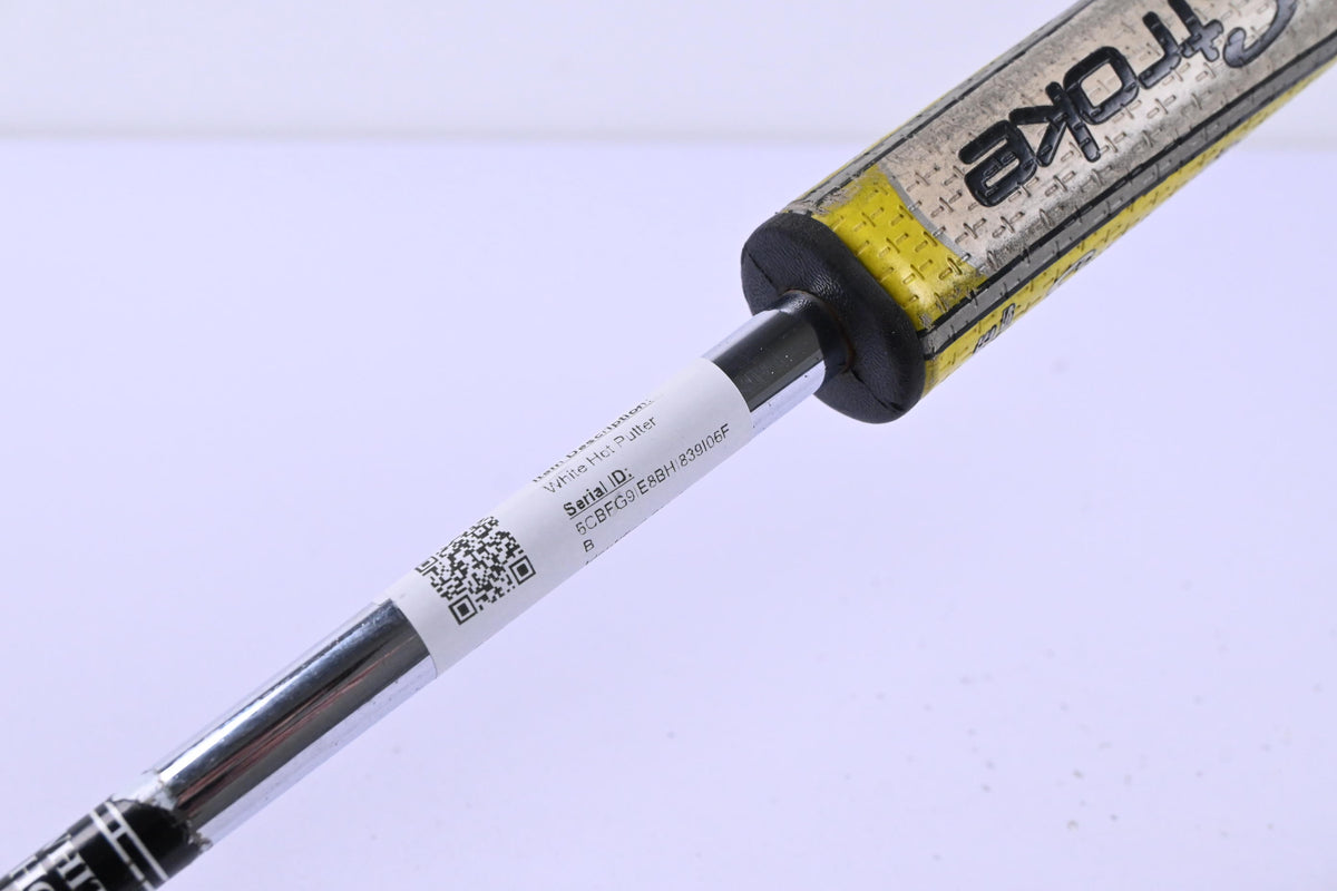 Odyssey White Hot 2 Ball Putter / 35 Inch