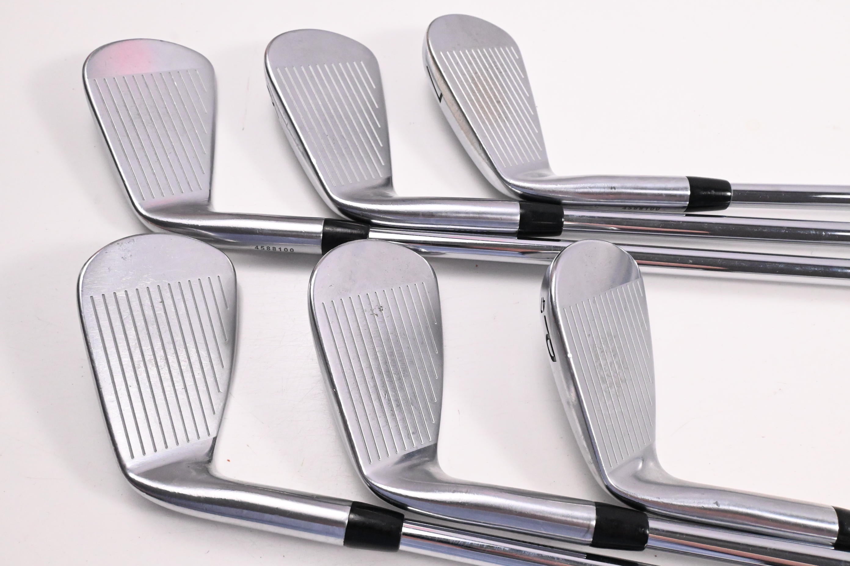 Titleist MB 620 Irons / 5-PW / Stiff Flex Dynamic Gold S400 Shafts