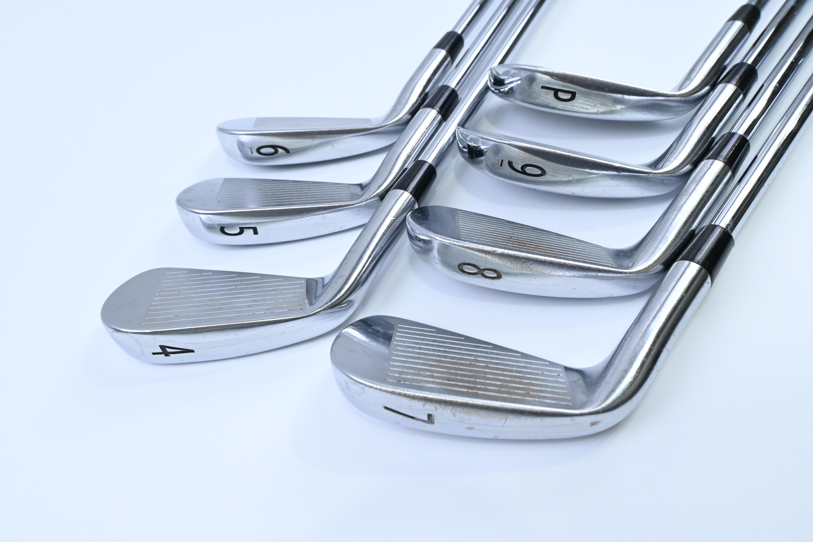Titleist 718 CB Irons / 4-PW / X-Flex Dynamic Gold X100 Shafts