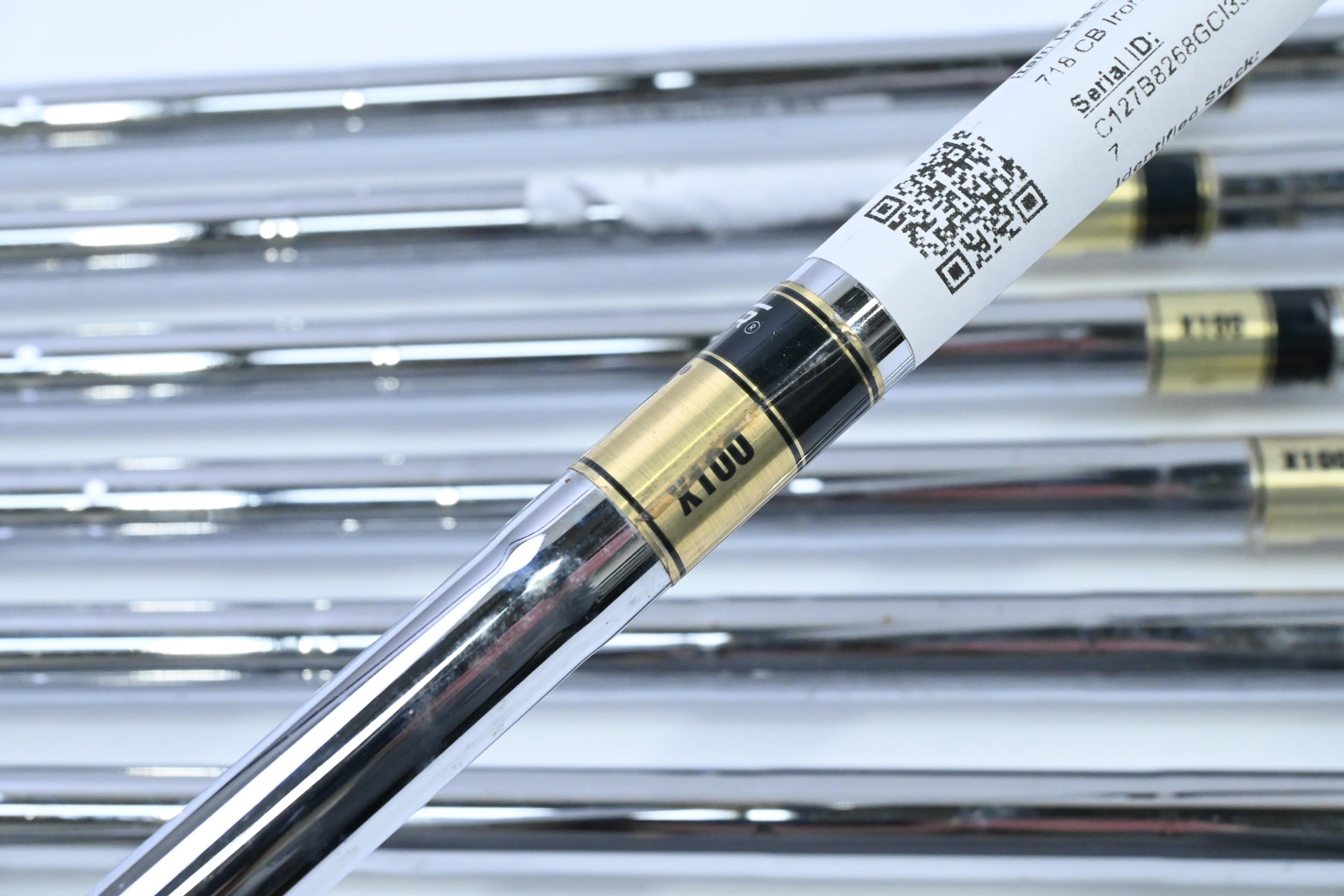Titleist 718 CB Irons / 4-PW / X-Flex Dynamic Gold X100 Shafts
