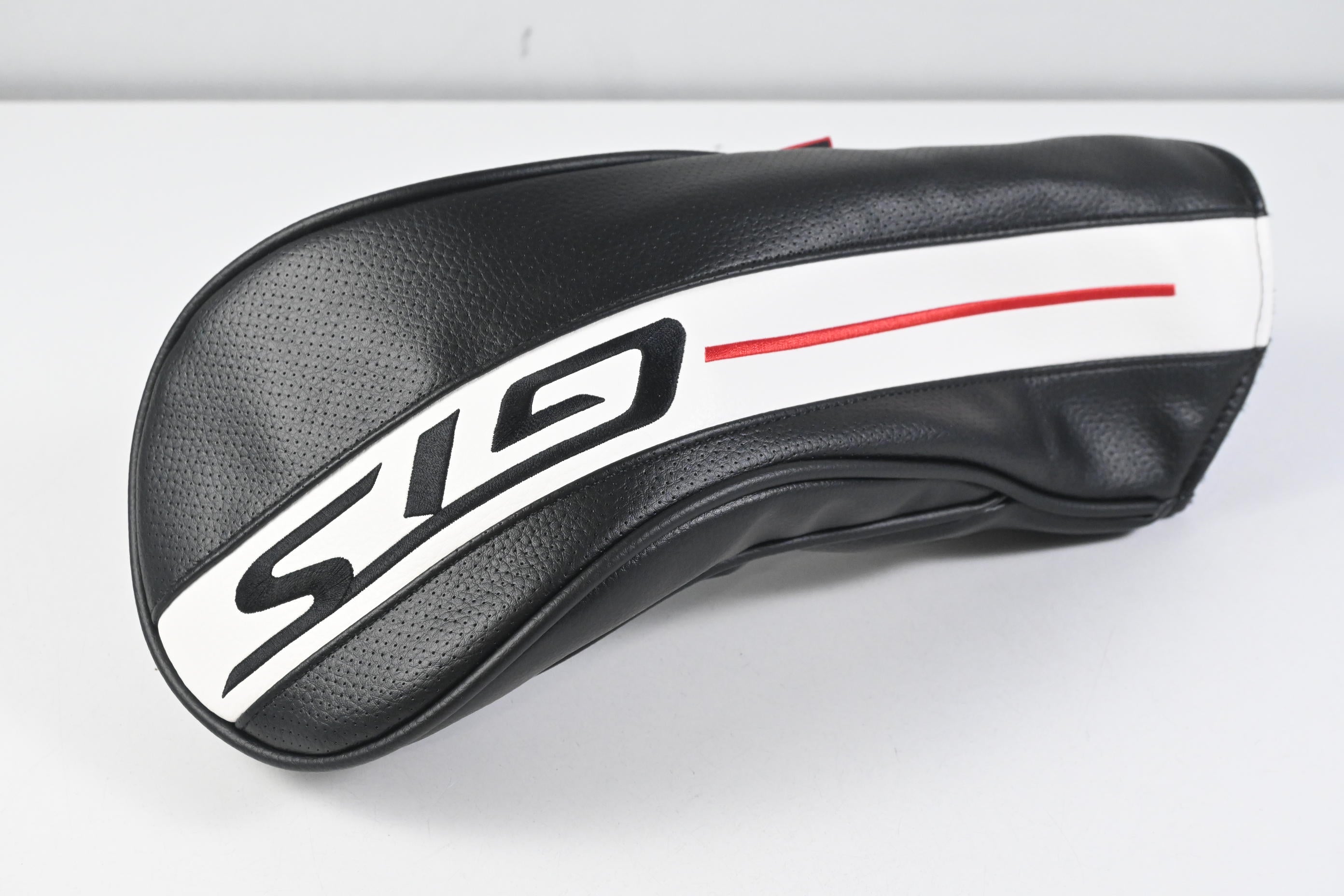 Titleist GTS2 Driver / 10 Degree / Regular Flex Tensei 1K Red 55 Shaft