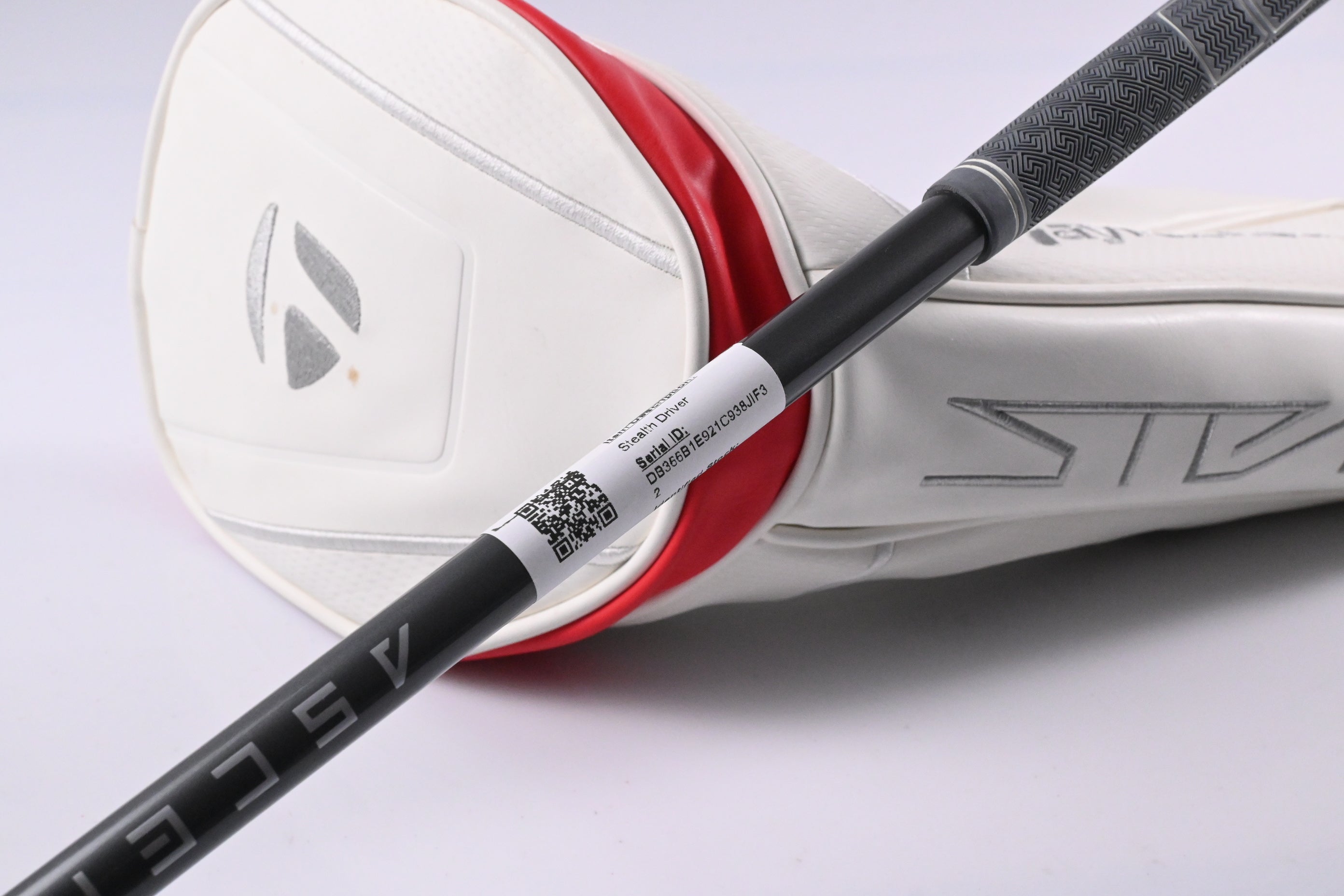 Ladies Taylormade Stealth Driver / 12 Degree / Ladies Flex Ascent PL 45 Shaft