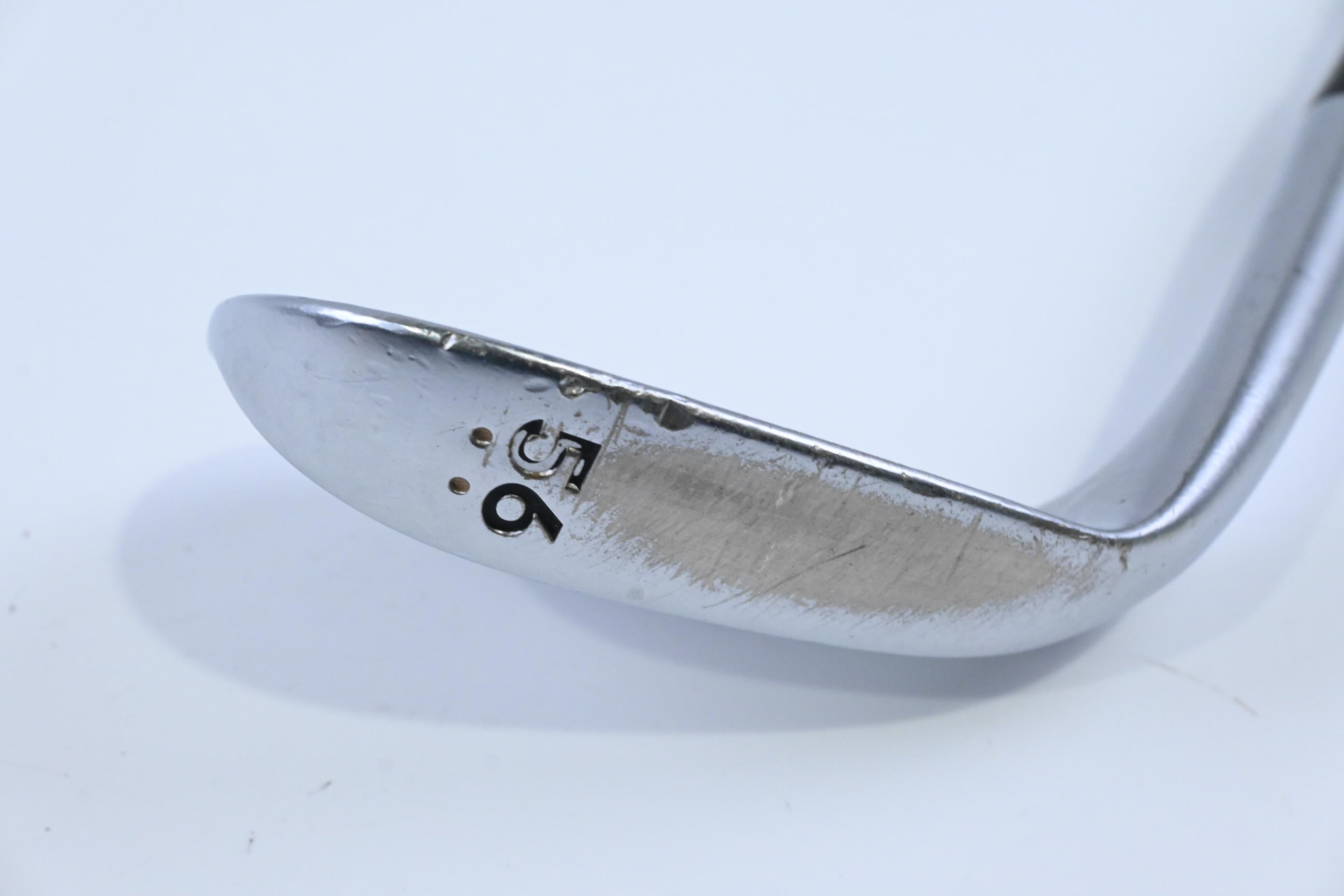 Cleveland 588 Precision Forged Sand Wedge / 56 Degree / Wedge Flex Tour Concept