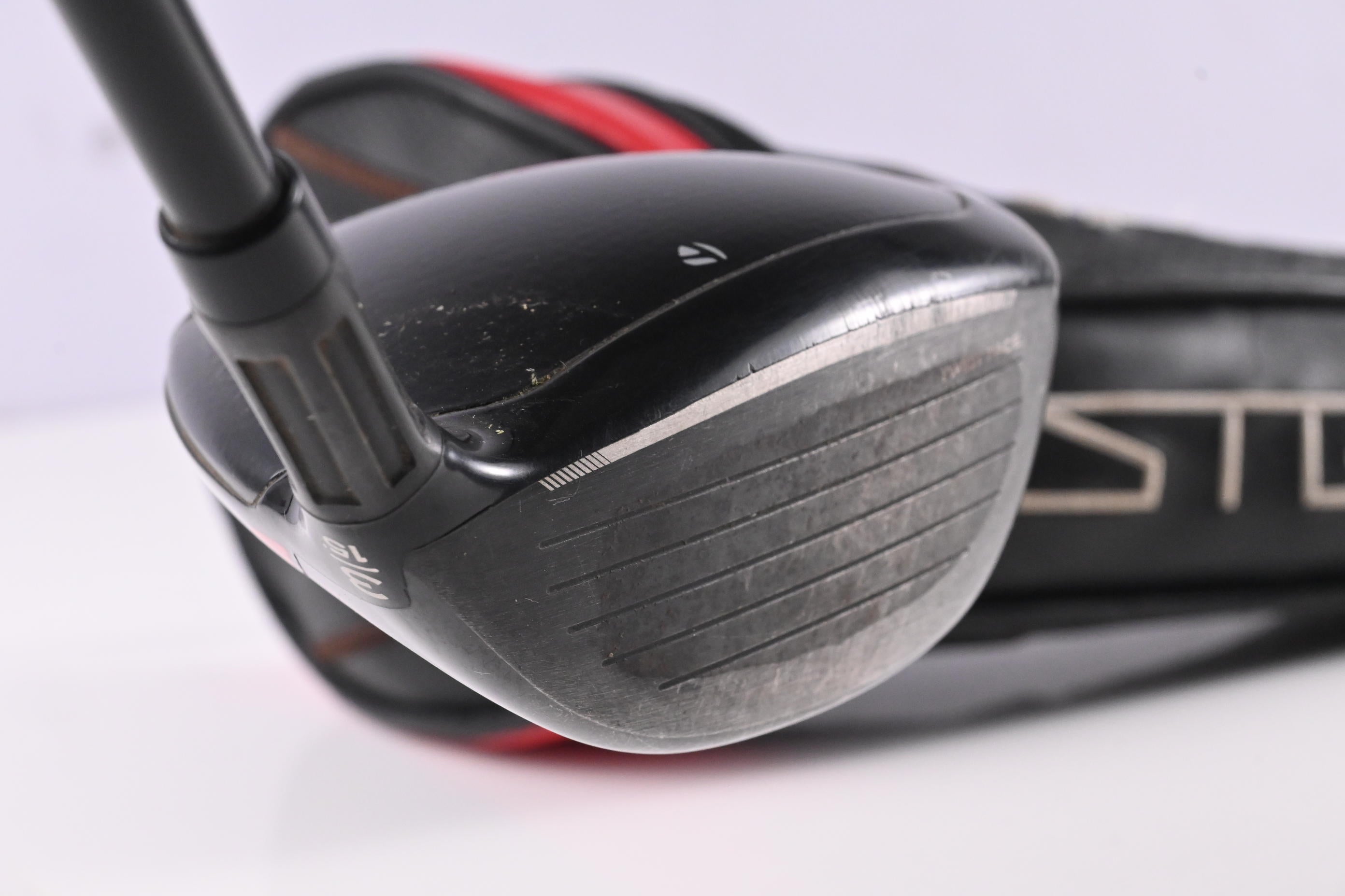 Left Hand Taylormade Stealth #3 Wood / 15 Degree / Regular Flex Ventus Red 5