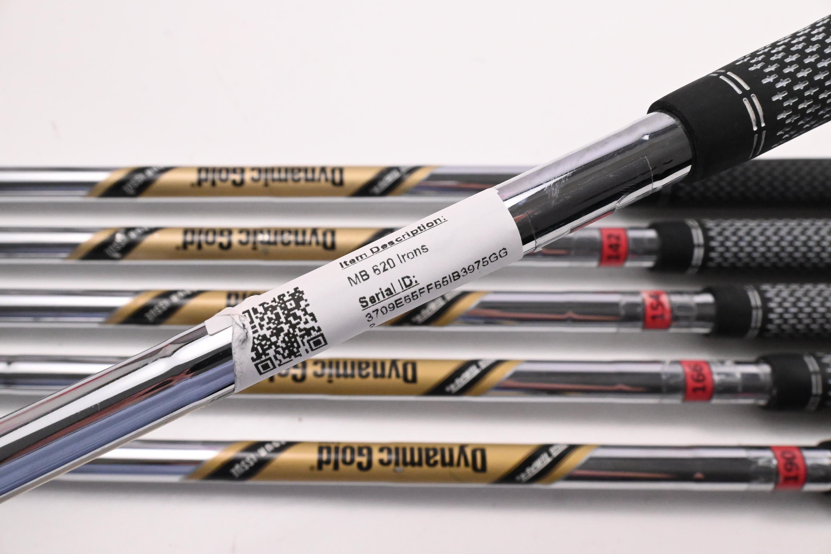 Titleist MB 620 Irons / 5-PW / Stiff Flex Dynamic Gold S400 Shafts