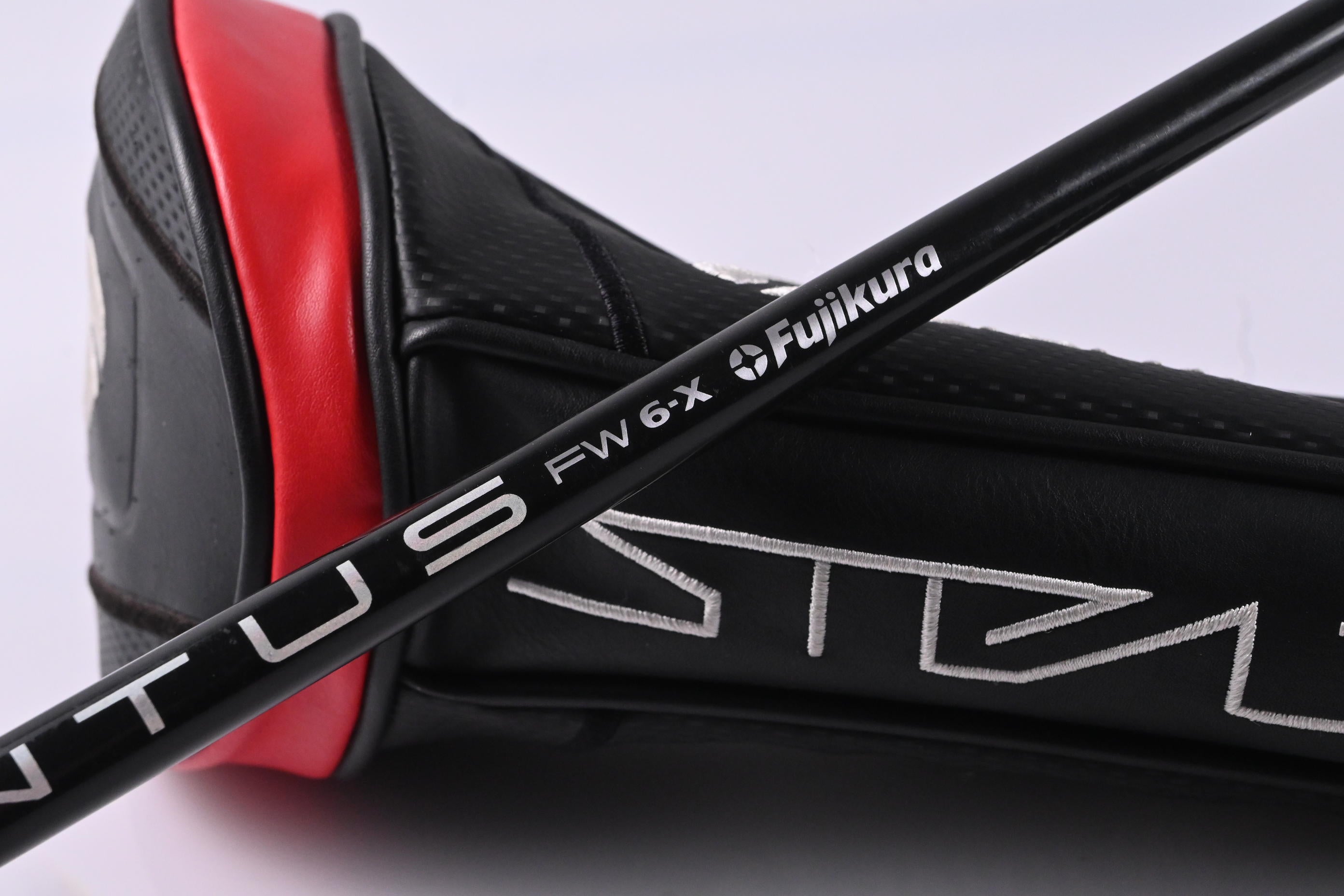 Taylormade Stealth #3 Wood / 15 Degree / X-Flex Fujikura Ventus Red 6 Shaft
