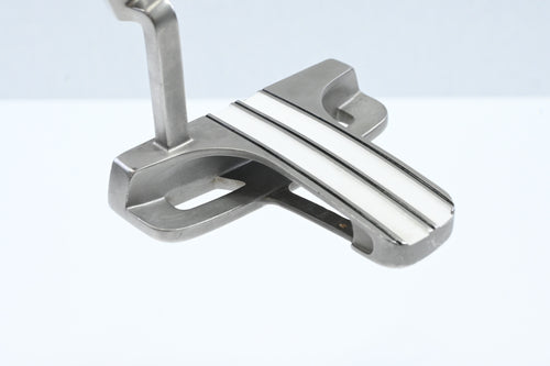Odyssey White Hot XG Marxman Blade Putter / 34 Inch