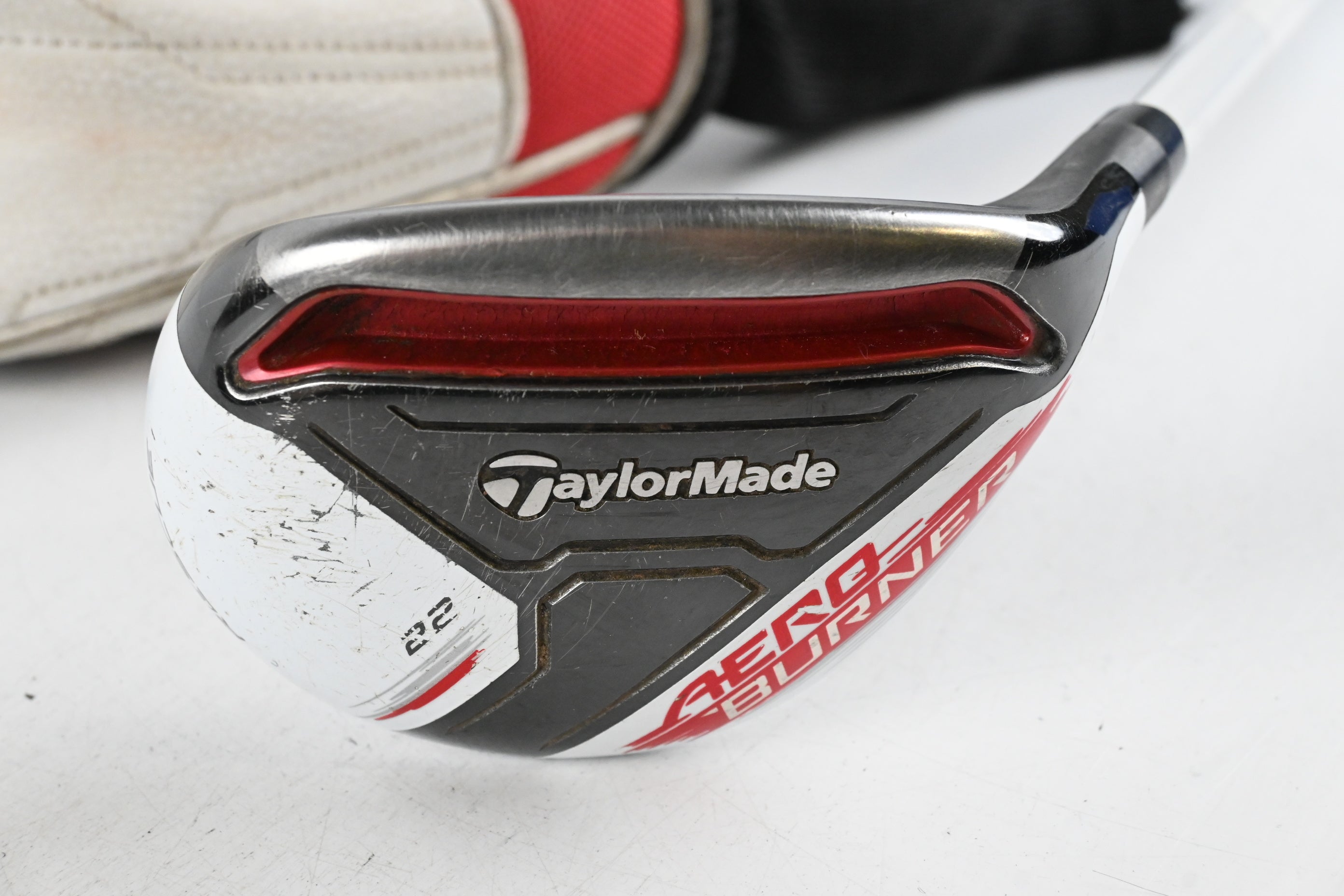 Taylormade Aeroburner #4 Hybrid / 22 Degree / Regular Flex Matrix Speed Rul-Z 70