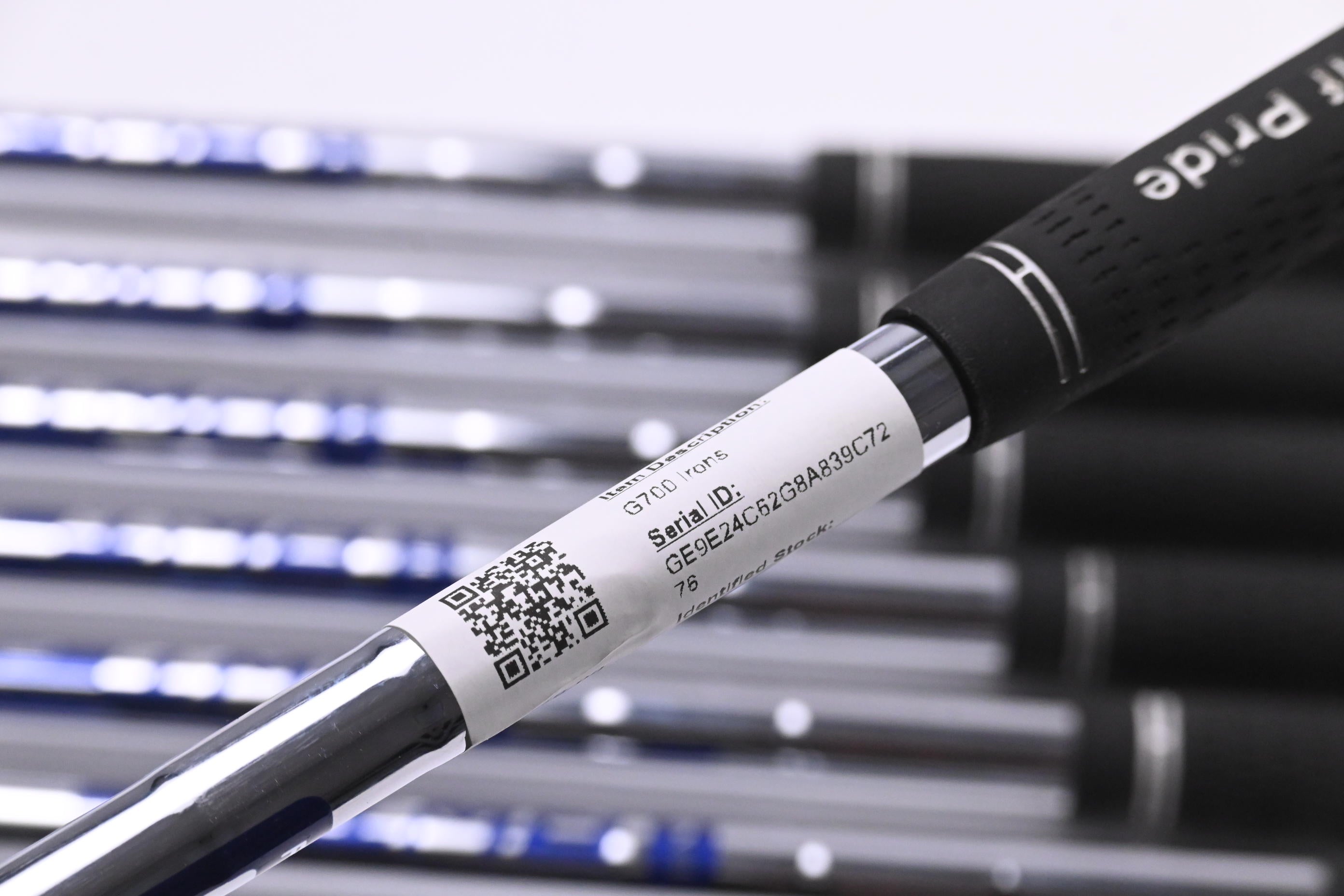 Ping G700 Irons / 5-PW+SW / Blue Dot / Regular Flex Ping AWT 2.0 Shafts
