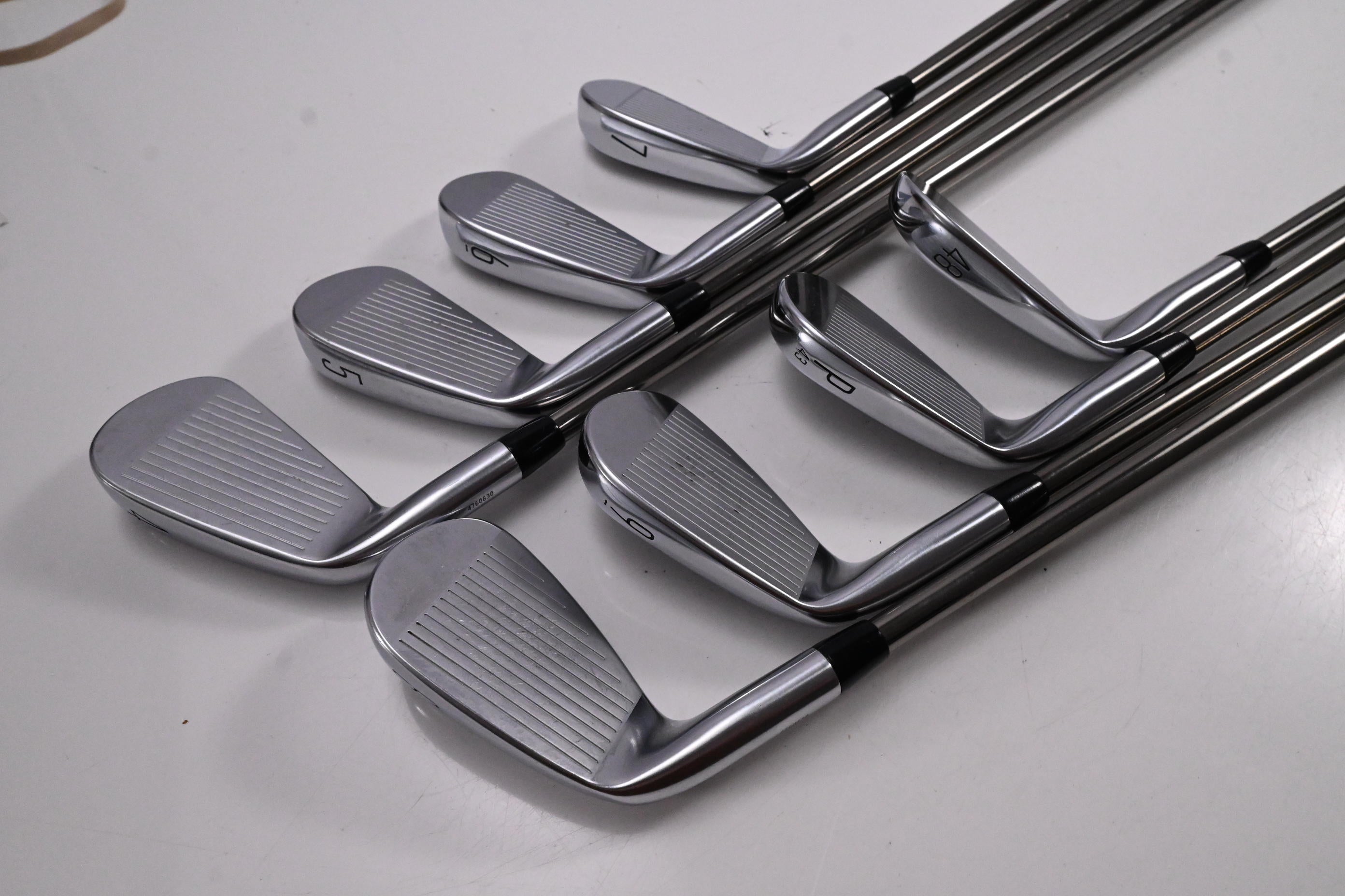 Titleist T200 2023 Irons / 4-PW+48 / Stiff Flex Recoil 95 Shafts