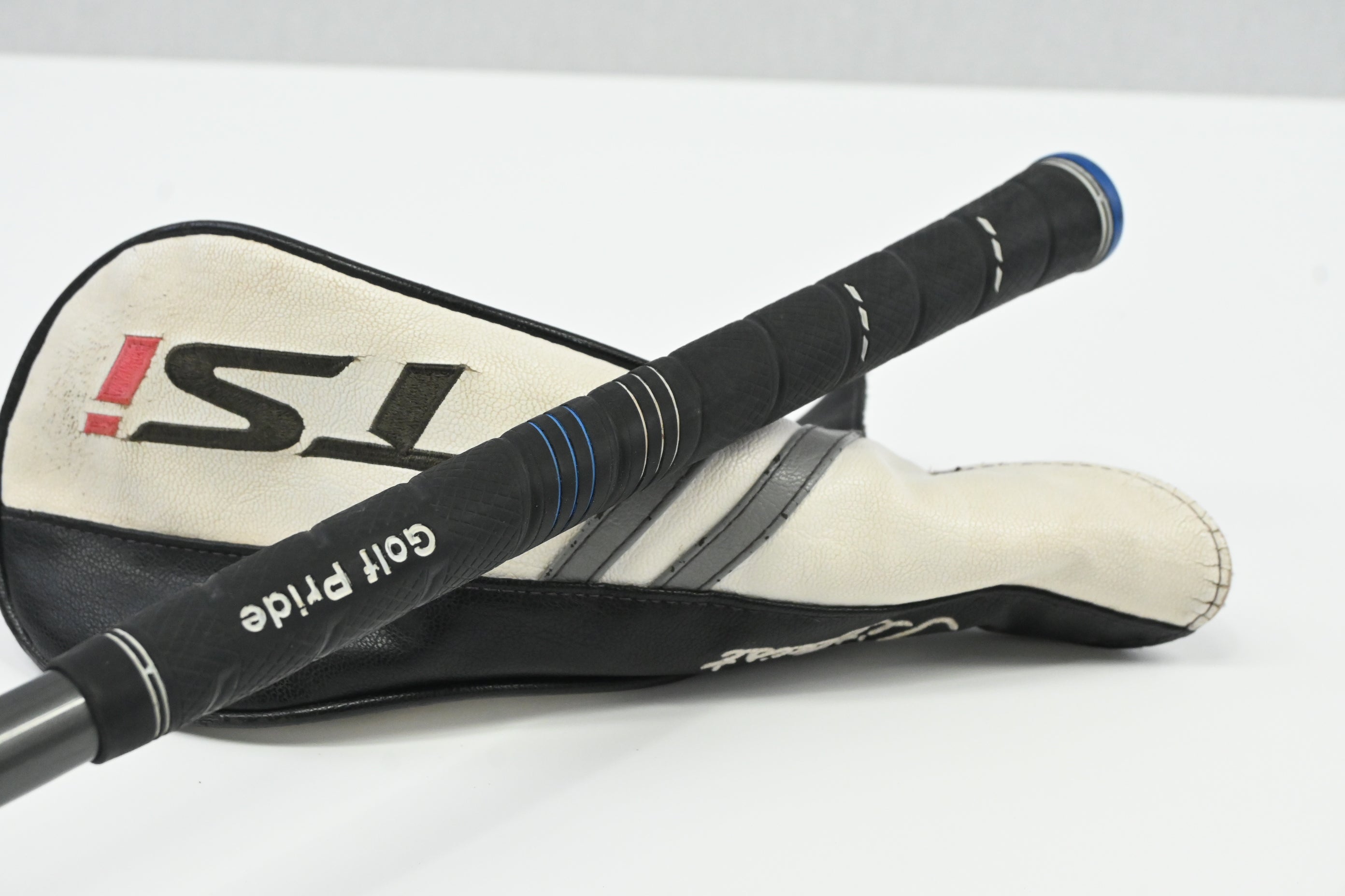 Titleist TSi1 #3 Wood / 15 Degree / Senior Flex Aldila Ascent 40 Shaft