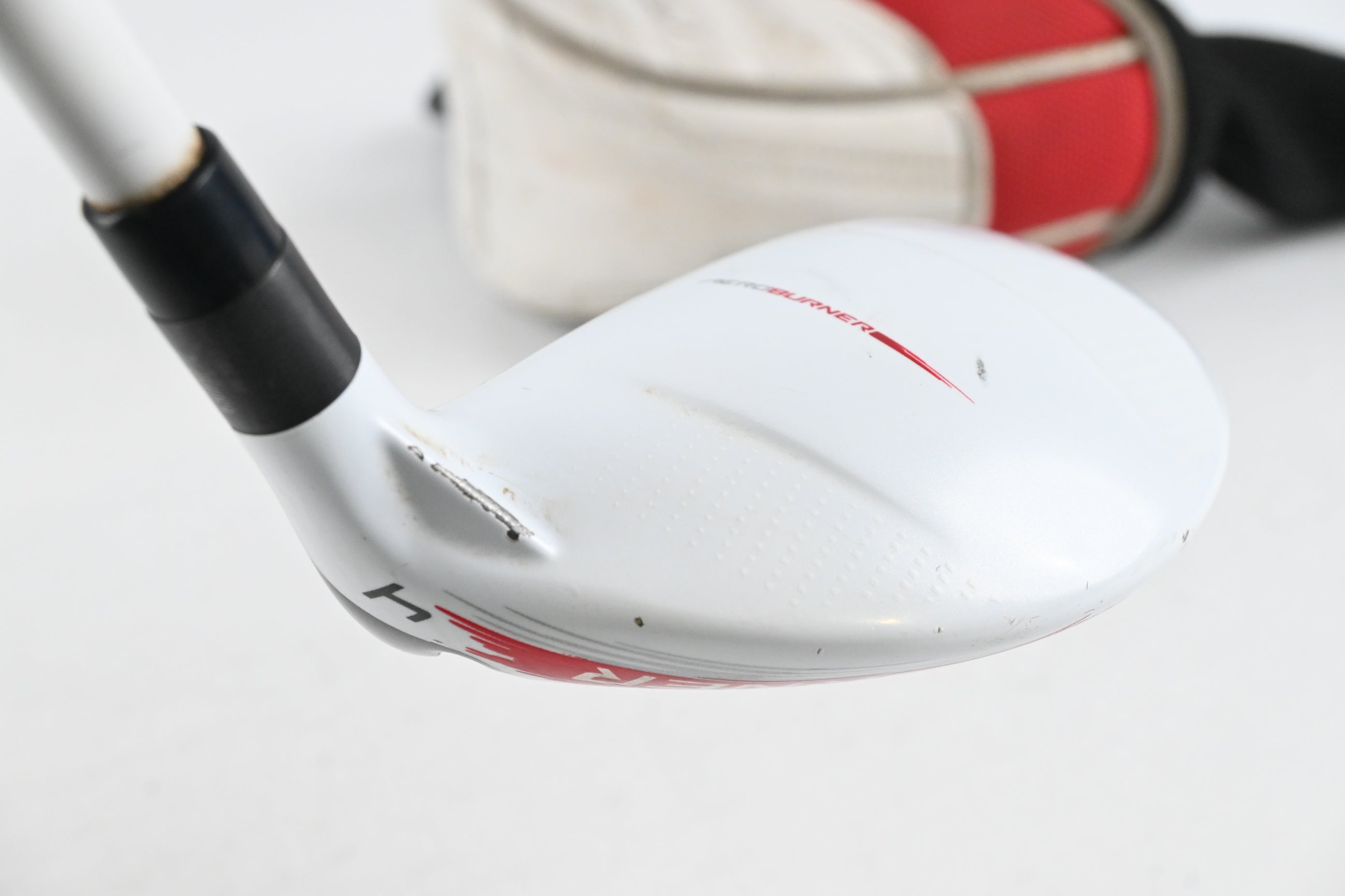 Taylormade Aeroburner #4 Hybrid / 22 Degree / Regular Flex Matrix Speed Rul-Z 70