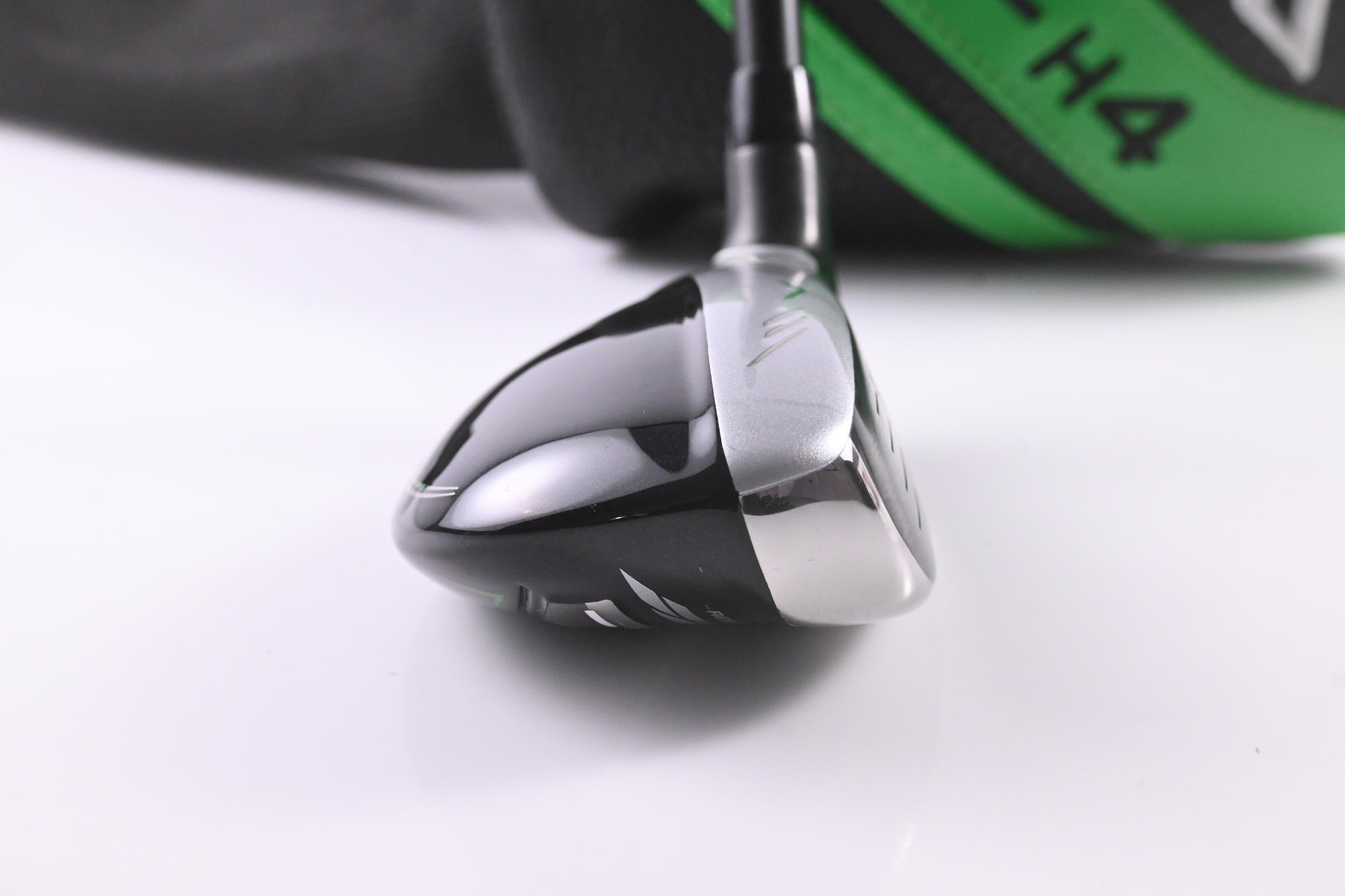 XXIO X 2022 #4 Hybrid / 20 Degree / Regular Flex Miyazaki AX-II BST 51 Shaft