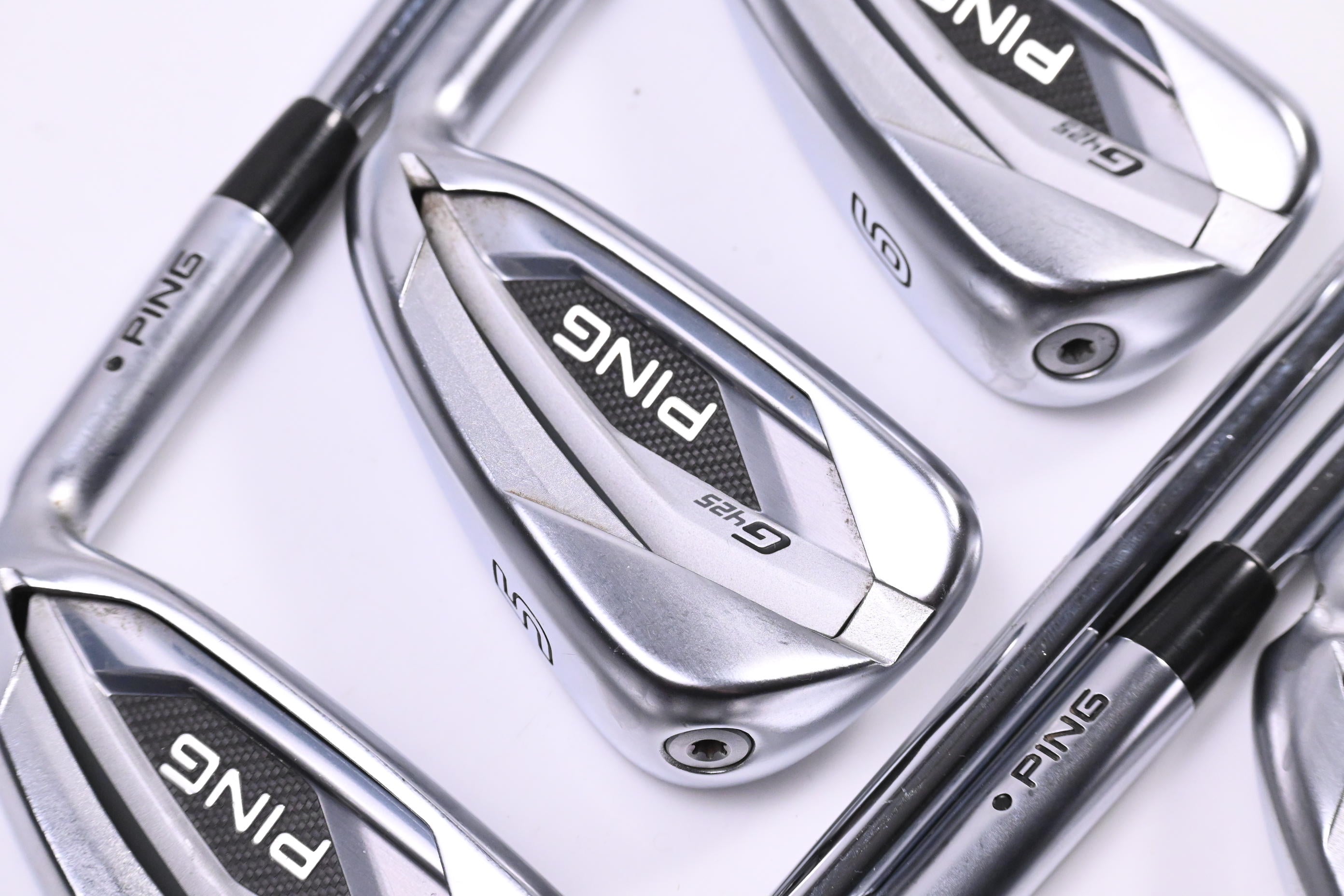 Ping G425 Irons / 4-PW / Black Dot / Stiff Flex Dynamic Gold 120 S300 Shafts