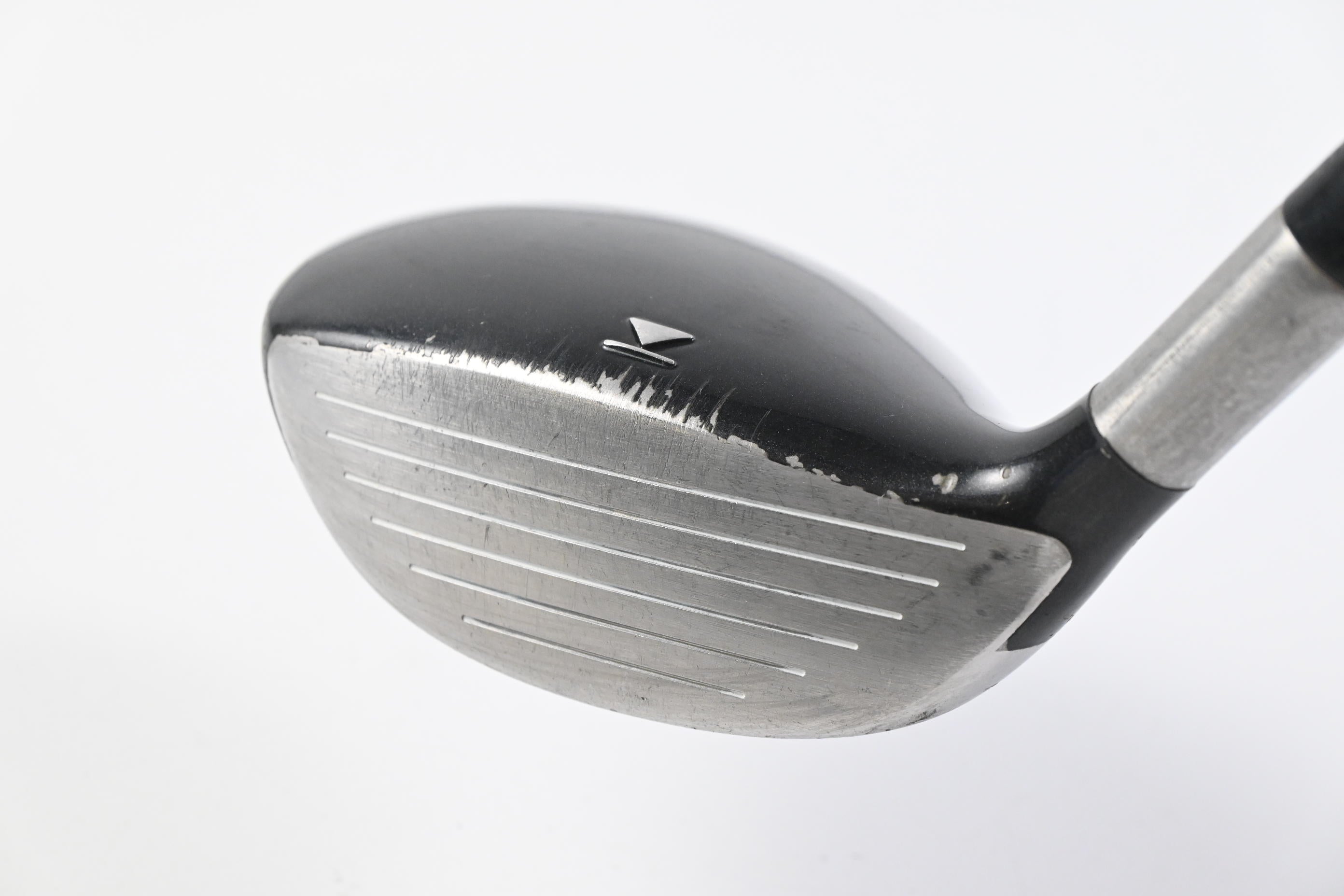 Titleist 909 F2 #3 Wood / 15.5 Degree / Regular Flex Diamana 75 Shaft