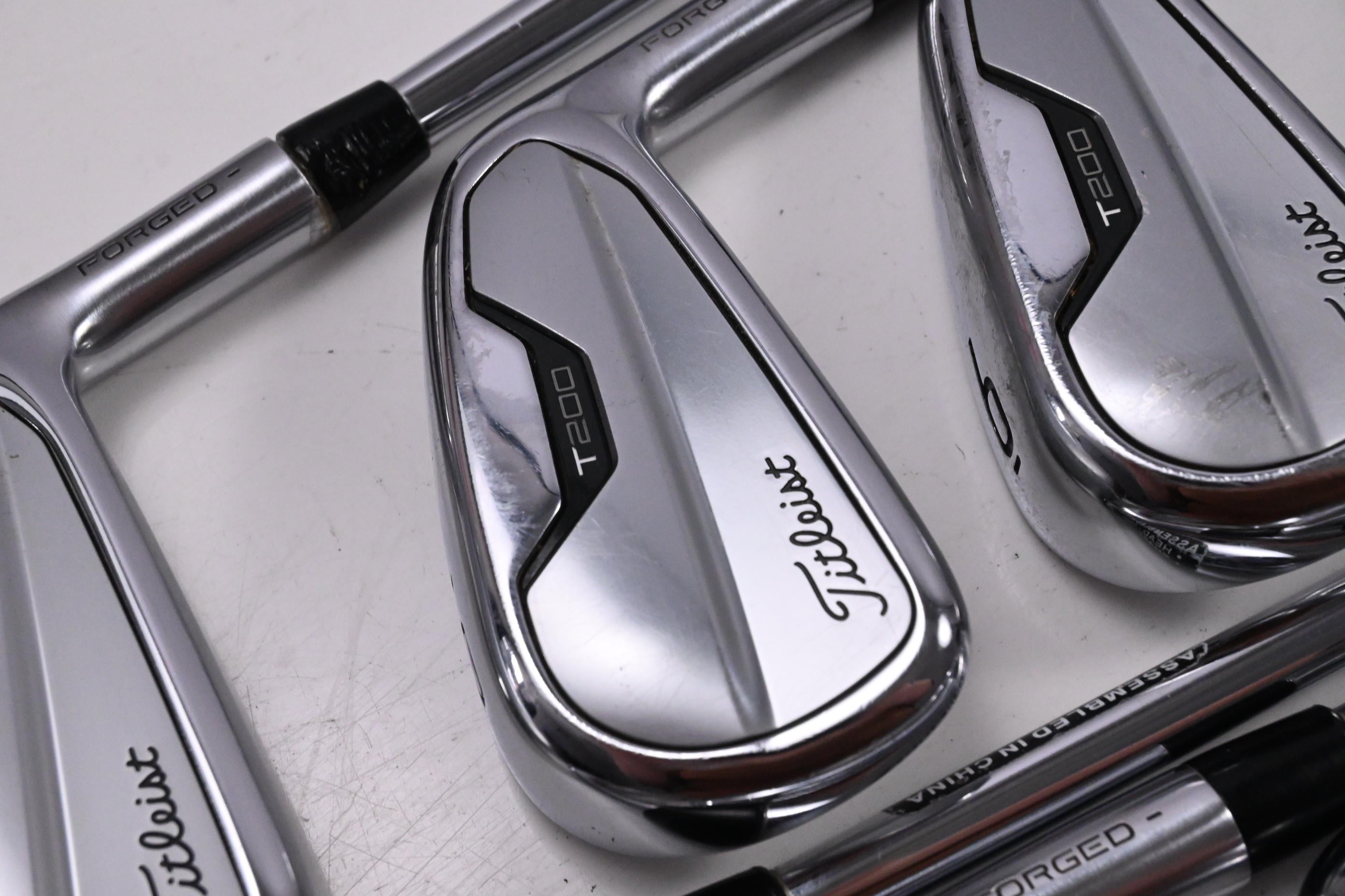 Titleist T200 2021 Irons / 4-PW+48 / Regular Flex AMT Black R300 Shafts