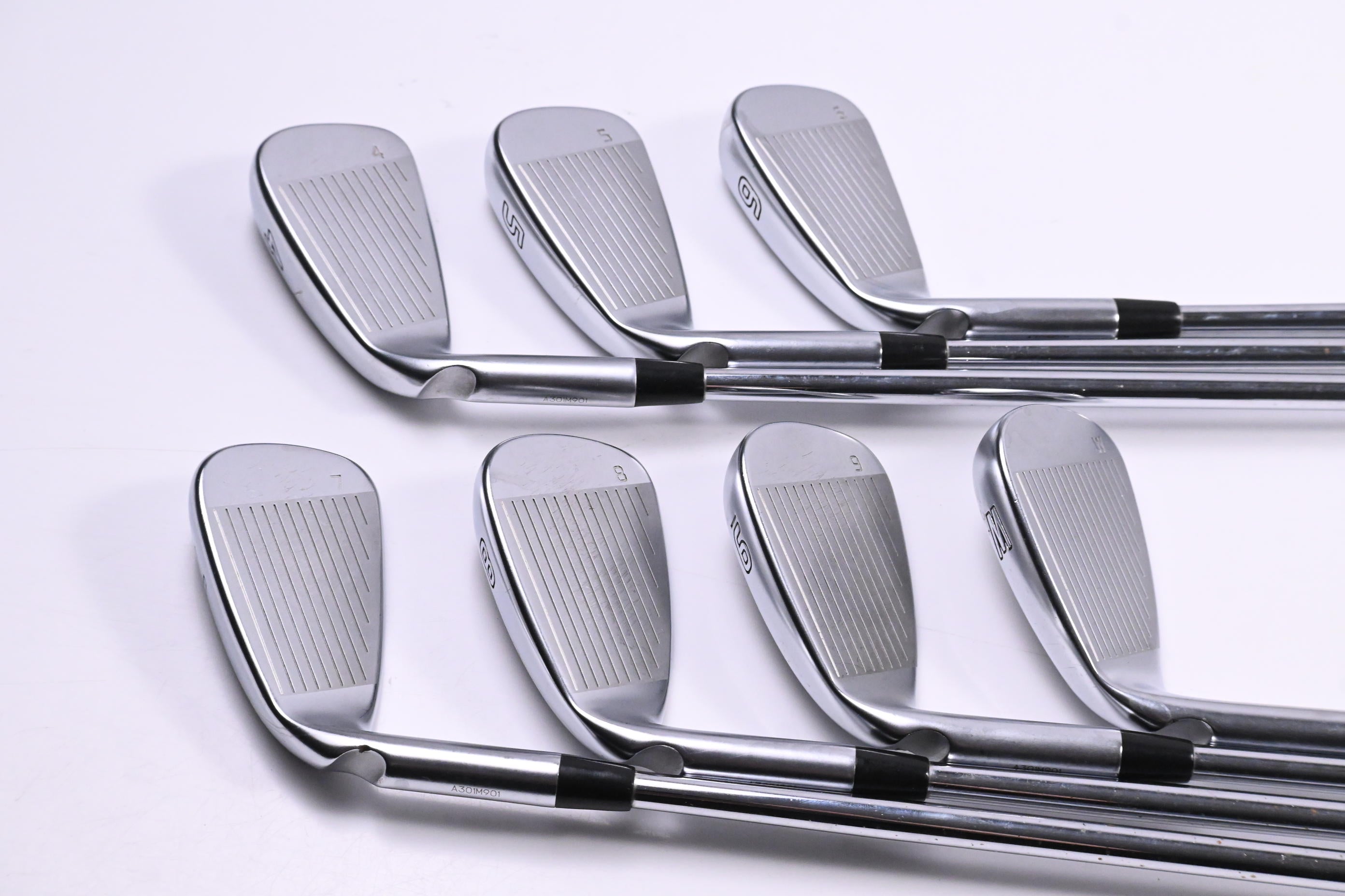 Ping G425 Irons / 4-PW / Black Dot / Stiff Flex Dynamic Gold 120 S300 Shafts