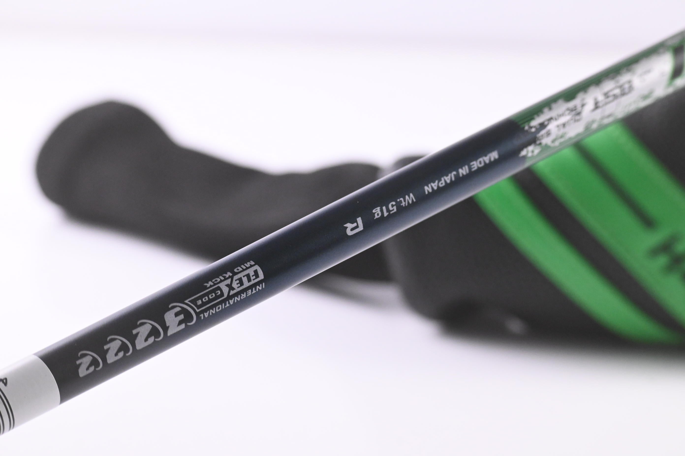 XXIO X 2022 #4 Hybrid / 20 Degree / Regular Flex Miyazaki AX-II BST 51 Shaft