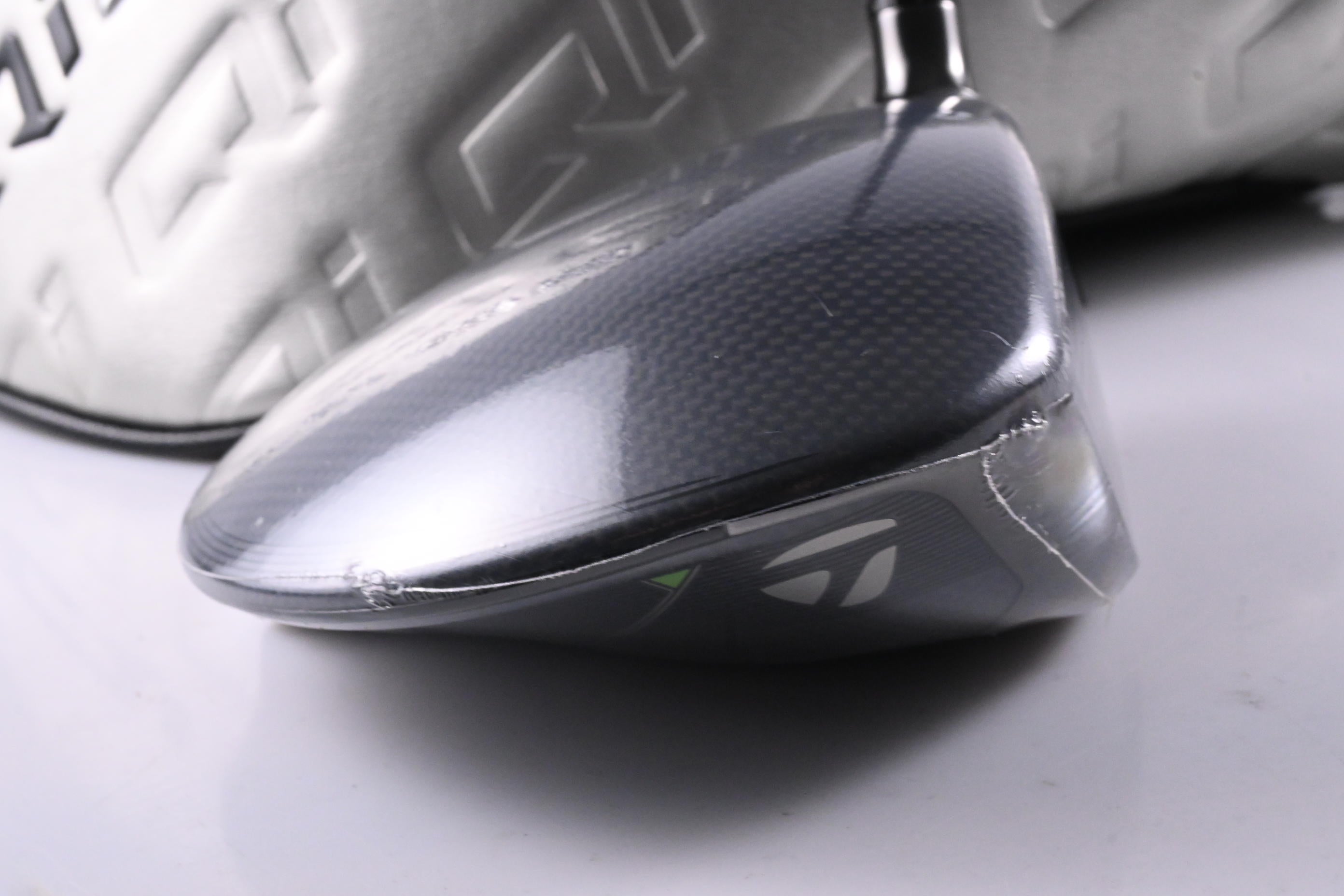 Taylormade Qi35 Driver / 9 Degree / Regular Flex Fujikura Air Speeder 50 Shaft