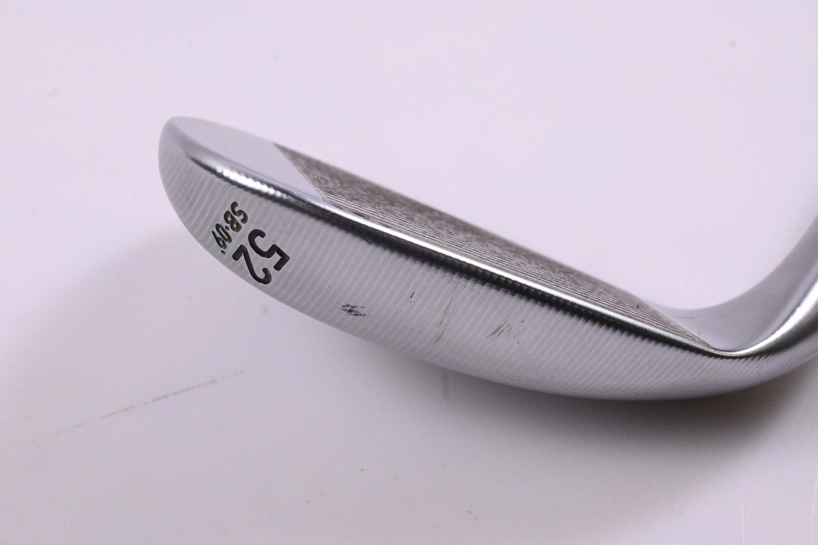Taylormade Milled Grind 4 Gap Wedge / 52 Degree / Stiff Flex Dynamic Gold S200